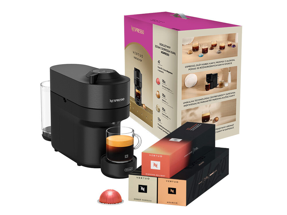 Na obrazie znajduje się czarny ekspres do kawy z logo Nespresso, obok którego stoi filiżanka z kawą. W tle widoczny jest zestaw opakowań kawy oraz pudełko z napisem \'VERTUO Nespresso Vertuo Pop\'.