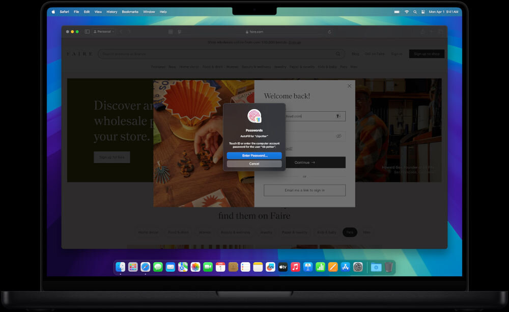 Na ekranie laptopa wyświetlona jest strona internetowa z oknem logowania i komunikatem \'Welcome back!\'. Na dole ekranu widoczny jest pasek aplikacji systemu macOS.