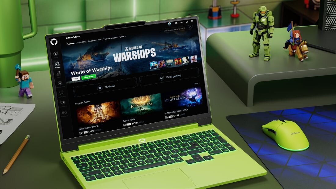  Laptop Lenovo LOQ z aplikacją LOQ Space wyświetla bibliotekę gier na ekranie podczas przeglądania i rozgrywki przy biurku gamingowym - Platforma LOQ Space Game Clip Master 