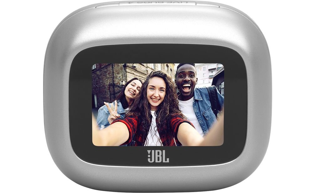 Słuchawki dokanałowe JBL Live Buds 4 ANC z aplikacją JBL Headphones i personalizacją ustawień, etui ładujące na białym tle