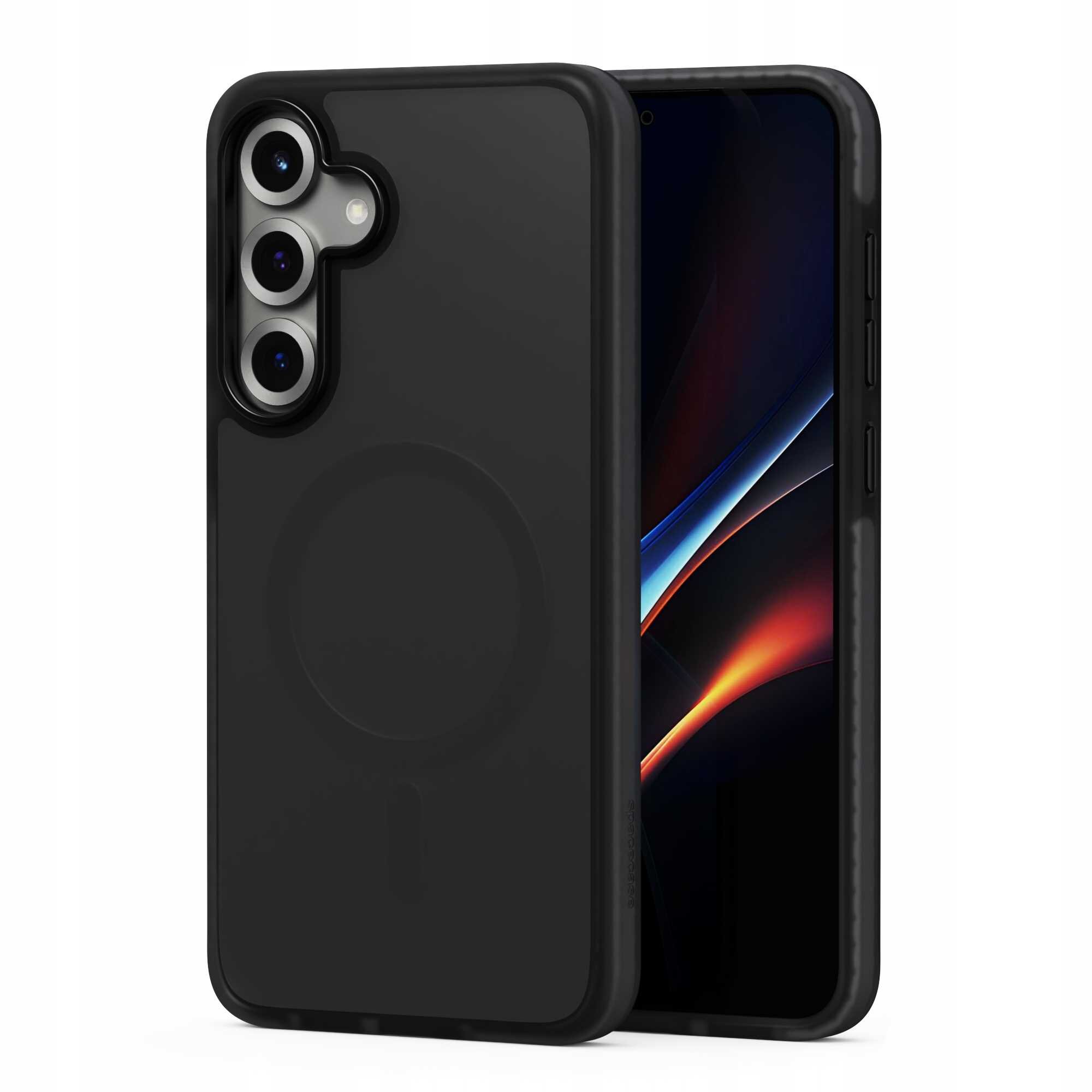 Czarne etui magnetyczne na telefon z trzema otworami na aparaty i okrągłym wzorem na tylnej części. Obok etui widoczny jest telefon z kolorowym wyświetlaczem.