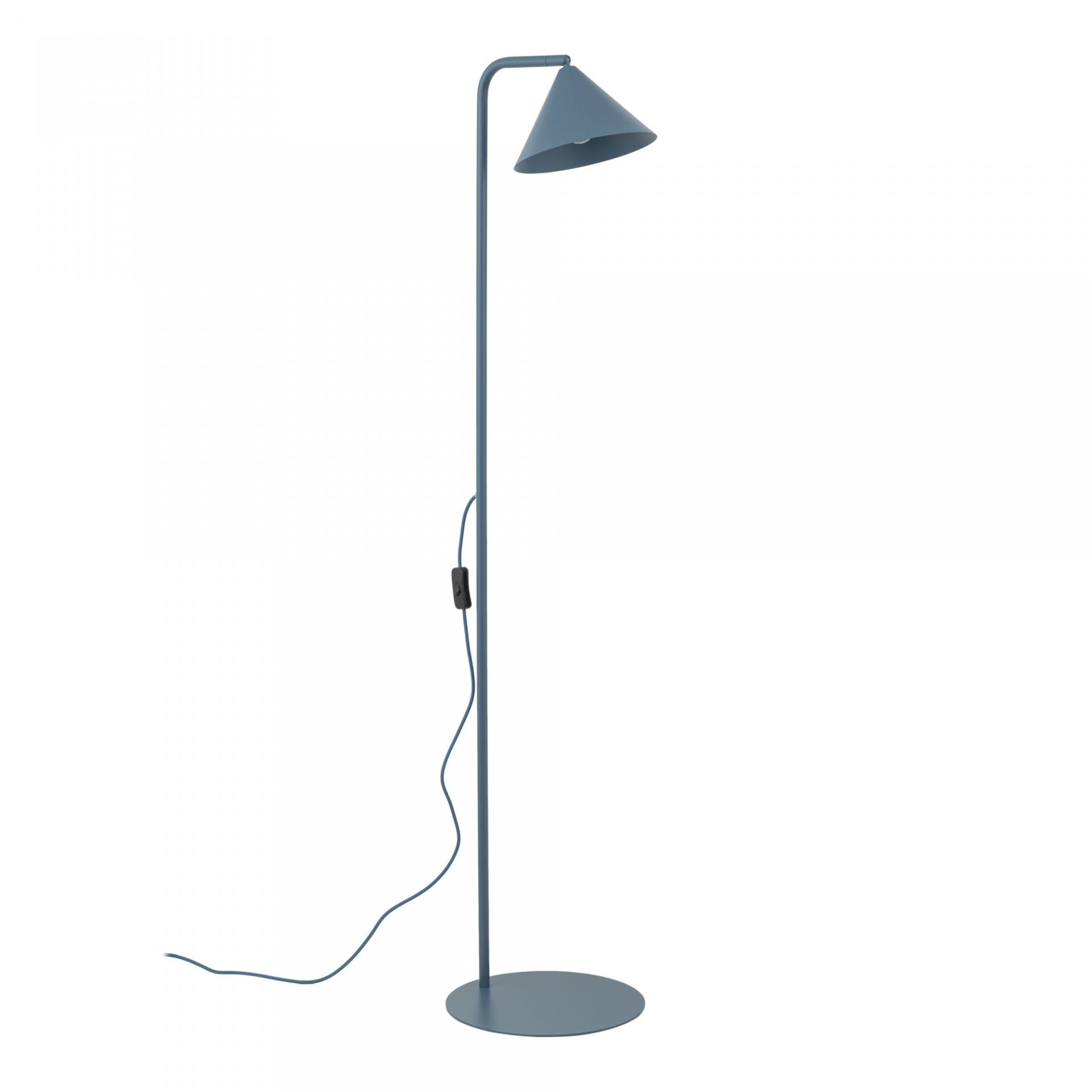 Lampa podłogowa w kolorze niebieskim z prostym, smukłym stelażem i stożkowym kloszem. Posiada przewód z włącznikiem umieszczonym na kablu.