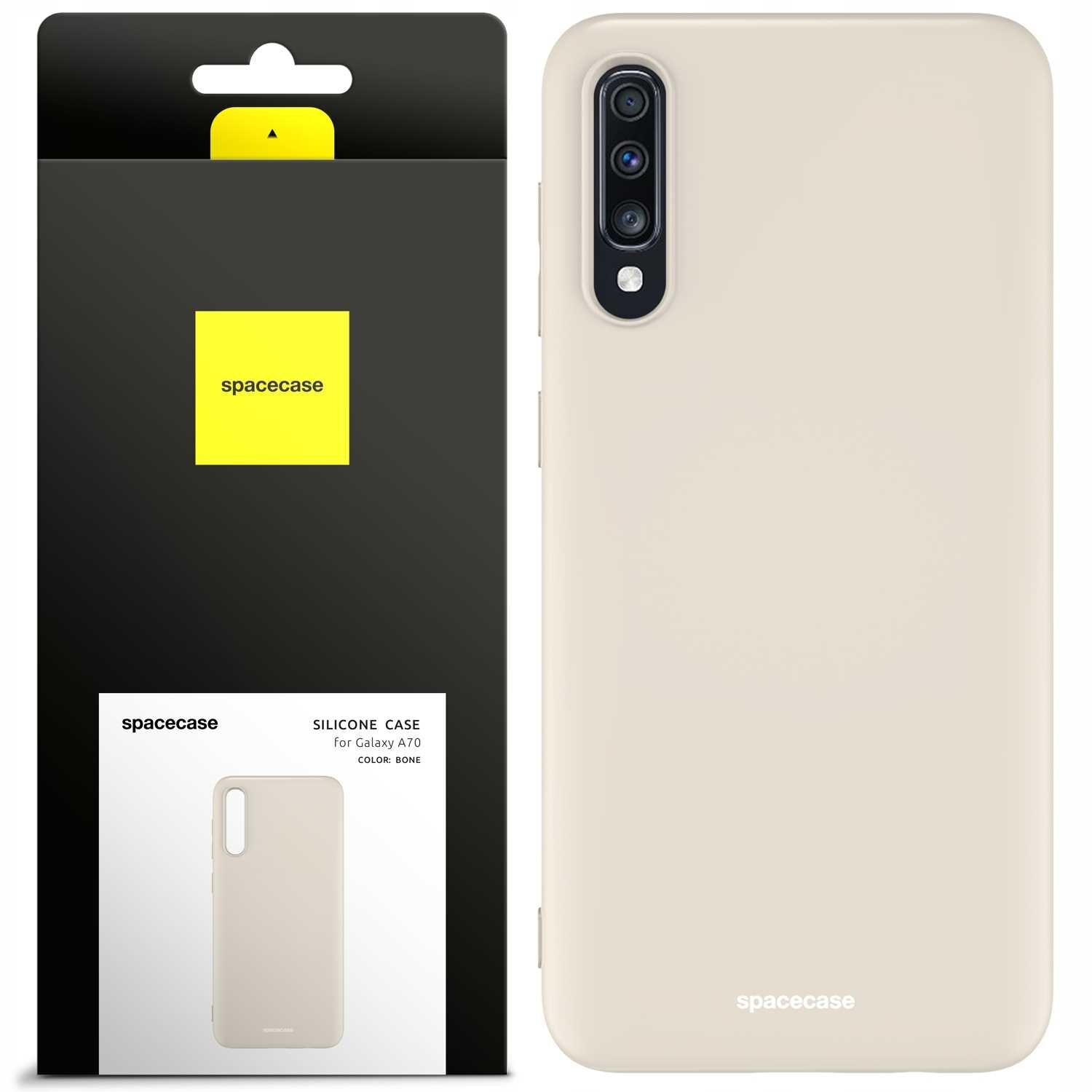 Obraz przedstawia beżowe silikonowe etui na telefon z trzema wycięciami na aparat. Obok znajduje się opakowanie z logo \'spacecase\' i napisem \'SILICONE CASE for Galaxy A70 COLOR: BONE\'.
