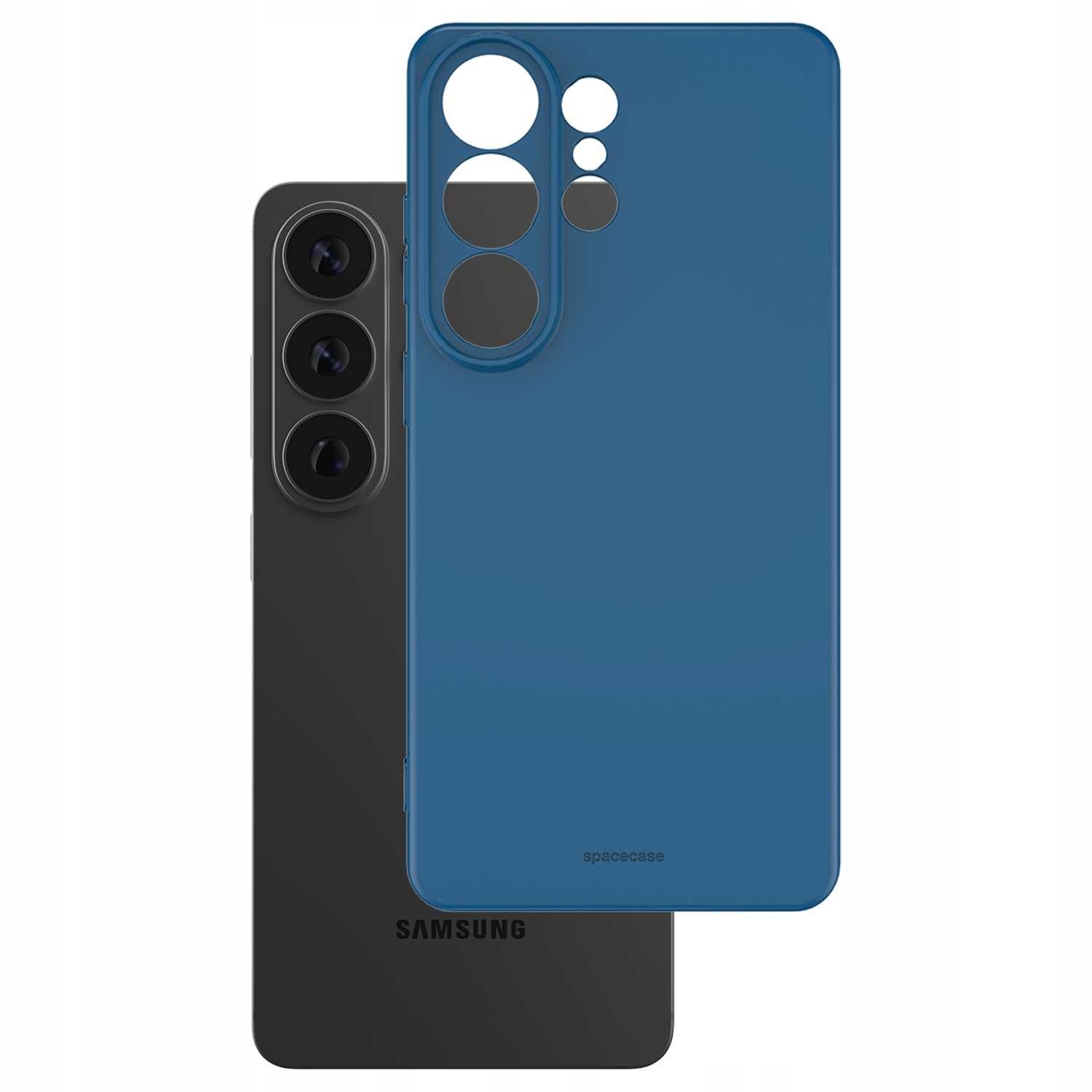 Na obrazie widoczne jest niebieskie silikonowe etui z wycięciami na aparaty, obok czarnego smartfona z trzema obiektywami. Na etui znajduje się napis \'spacecase\', a na smartfonie logo \'SAMSUNG\'.