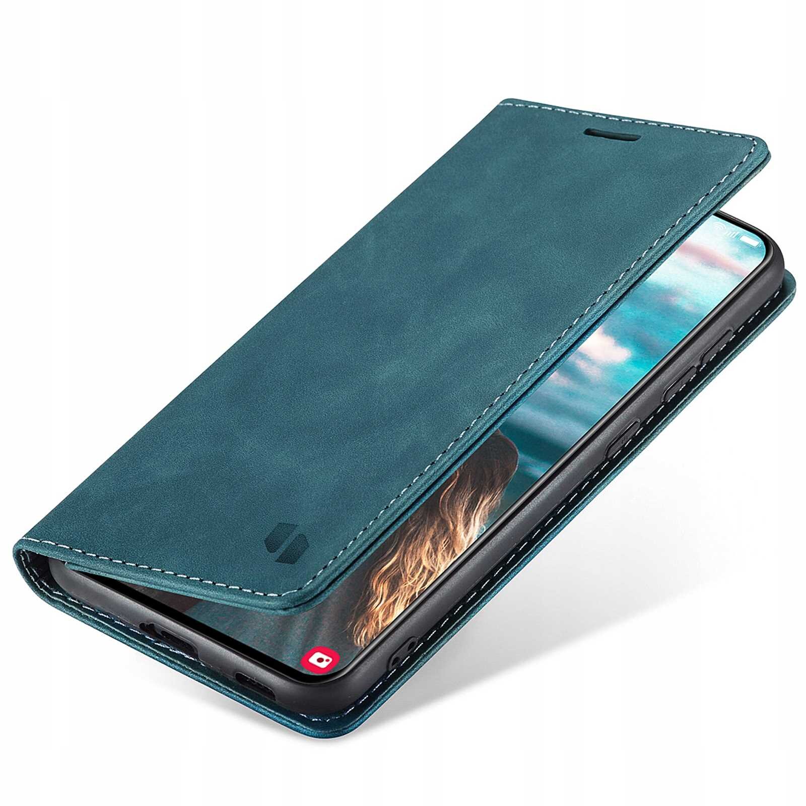 Niebieskie etui z klapką na telefon, częściowo otwarte, ukazujące ekran urządzenia. Na klapce widoczne jest subtelne logo producenta.