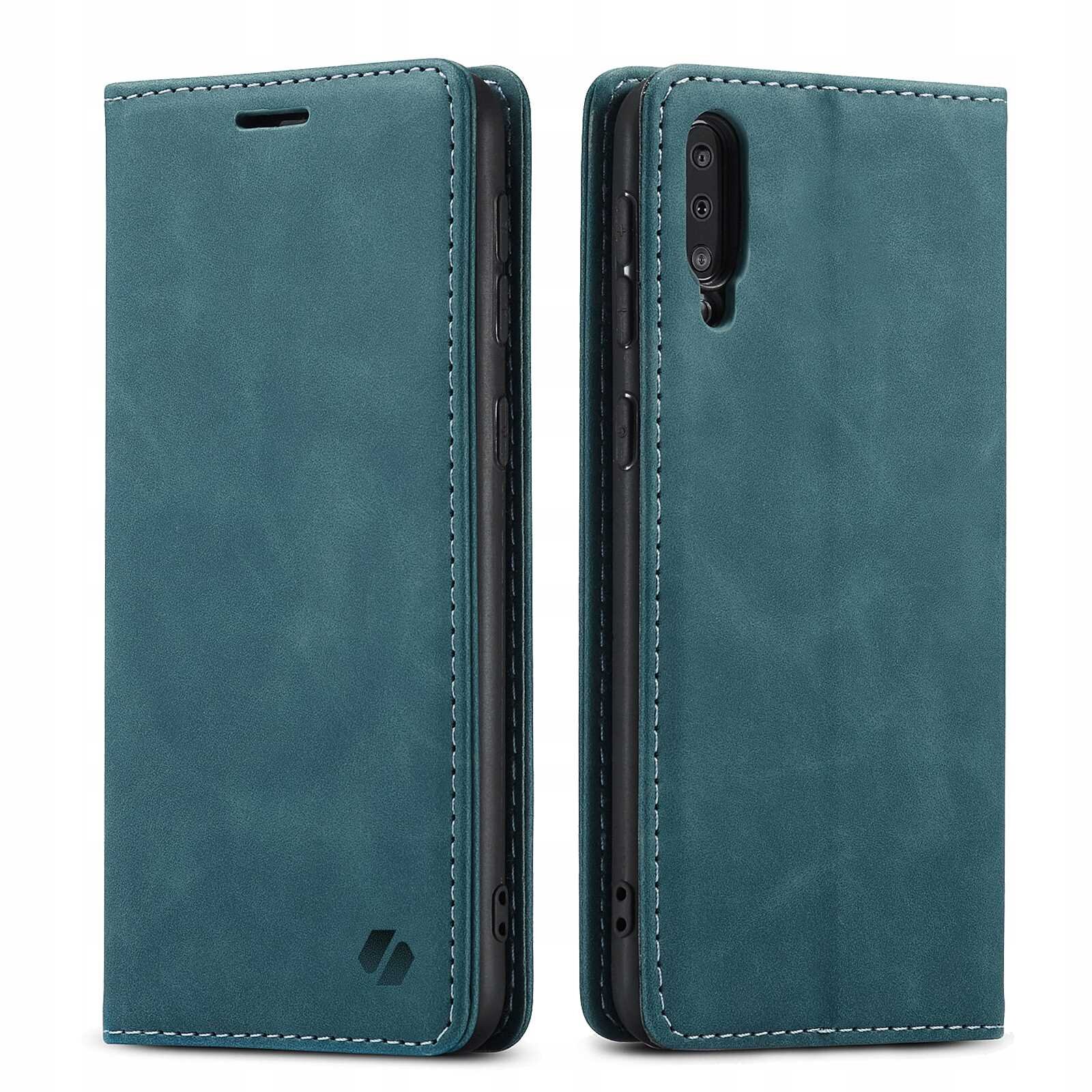 Na obrazie widoczne jest niebieskie etui z klapką, przeznaczone do telefonu. Etui ma wycięcia na aparat i przyciski oraz widoczne logo producenta.