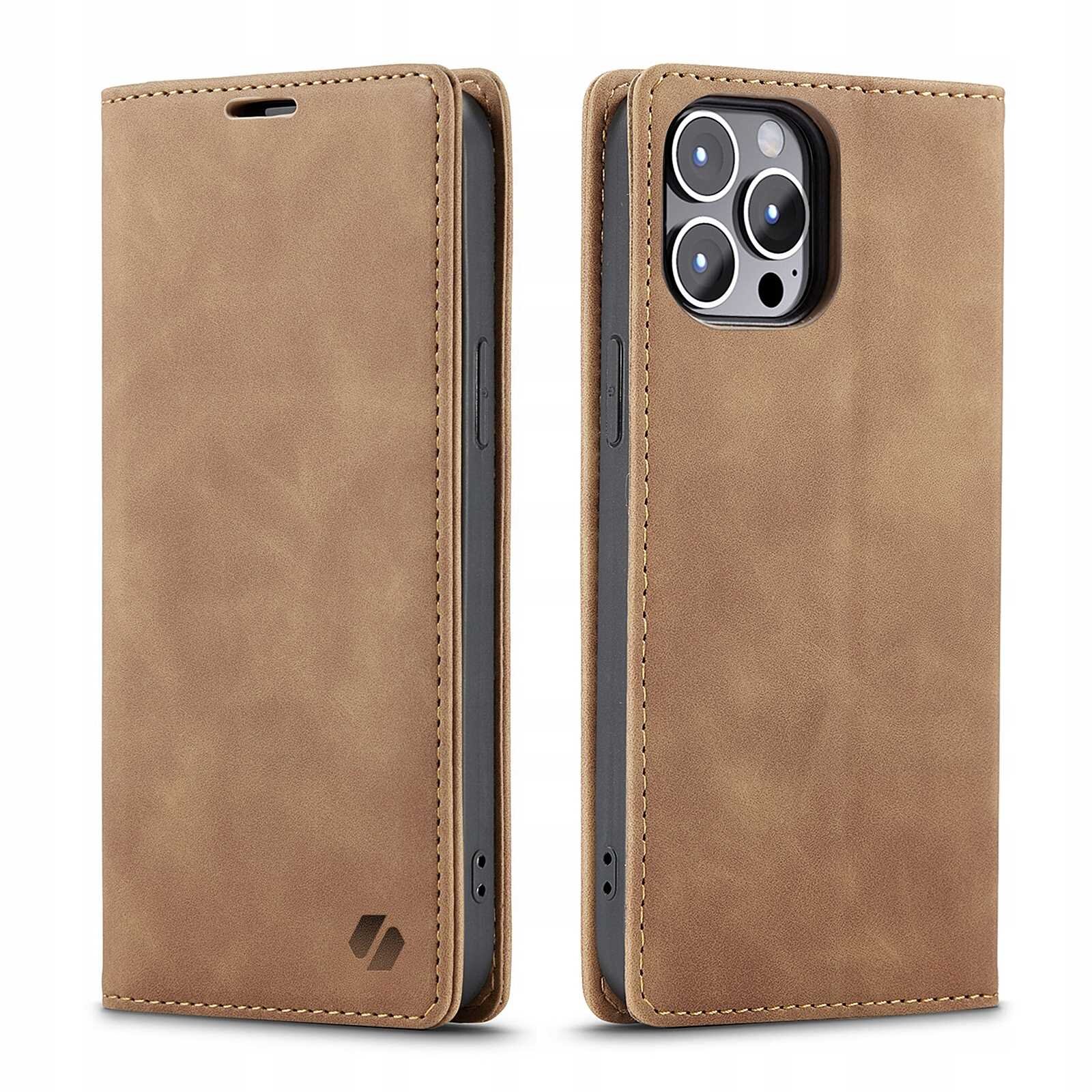 Brązowe etui z klapką do telefonu, widoczne z przodu i z tyłu, z wycięciem na aparat. Na dolnej części etui znajduje się logo w kształcie stylizowanej litery S.