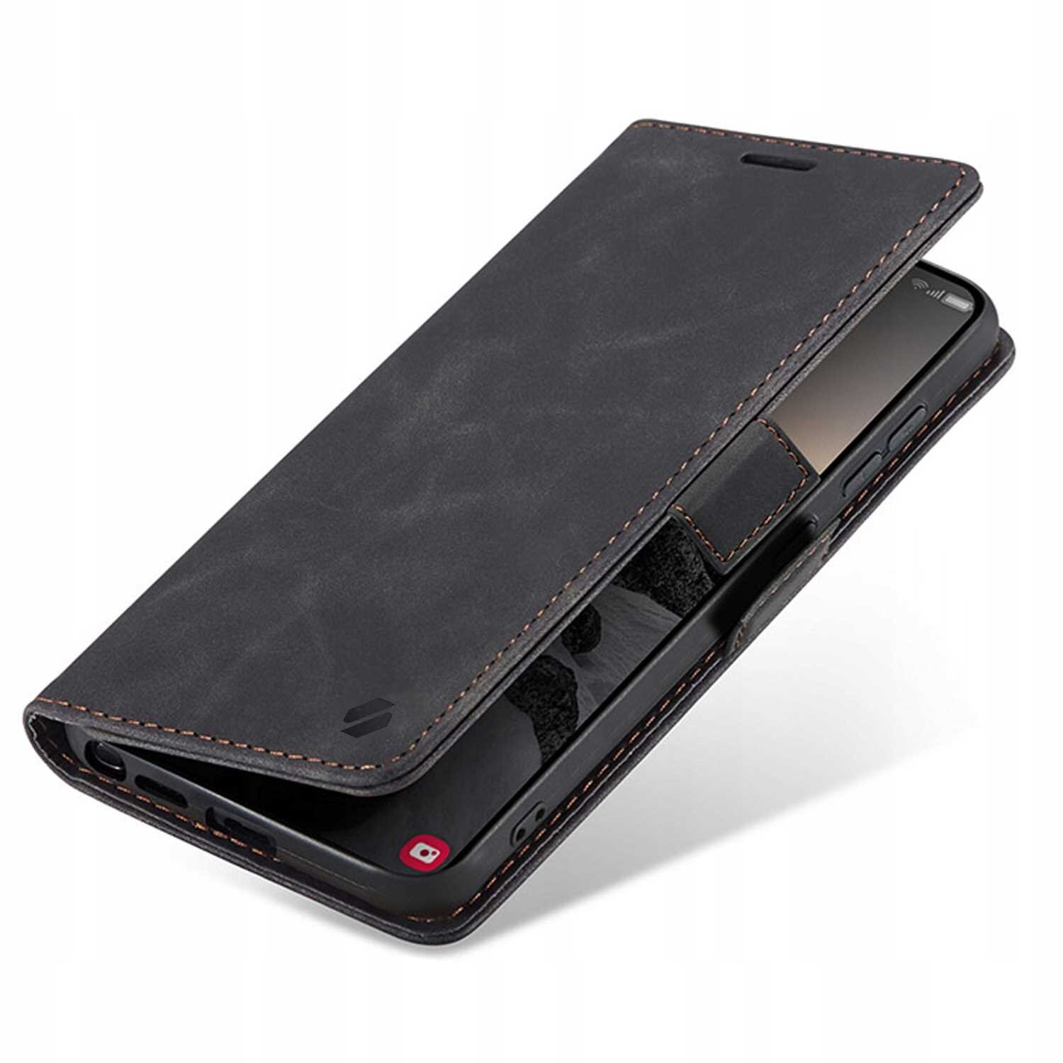 Czarne etui z klapką na smartfon, z widocznymi przeszyciami i miejscem na karty. Wewnątrz znajduje się telefon z widocznym ekranem.