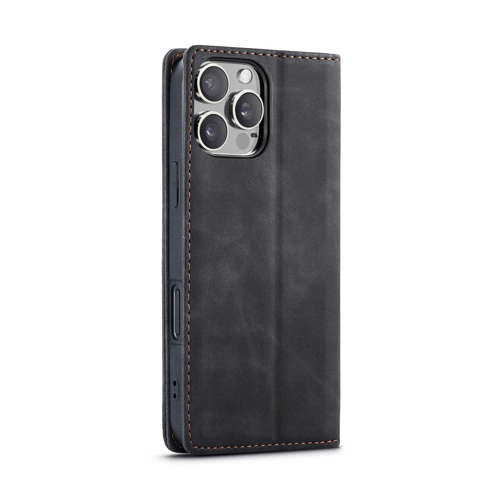 Czarne etui z klapką na smartfon z widocznymi wycięciami na aparat. Etui ma delikatne przeszycia na krawędziach.