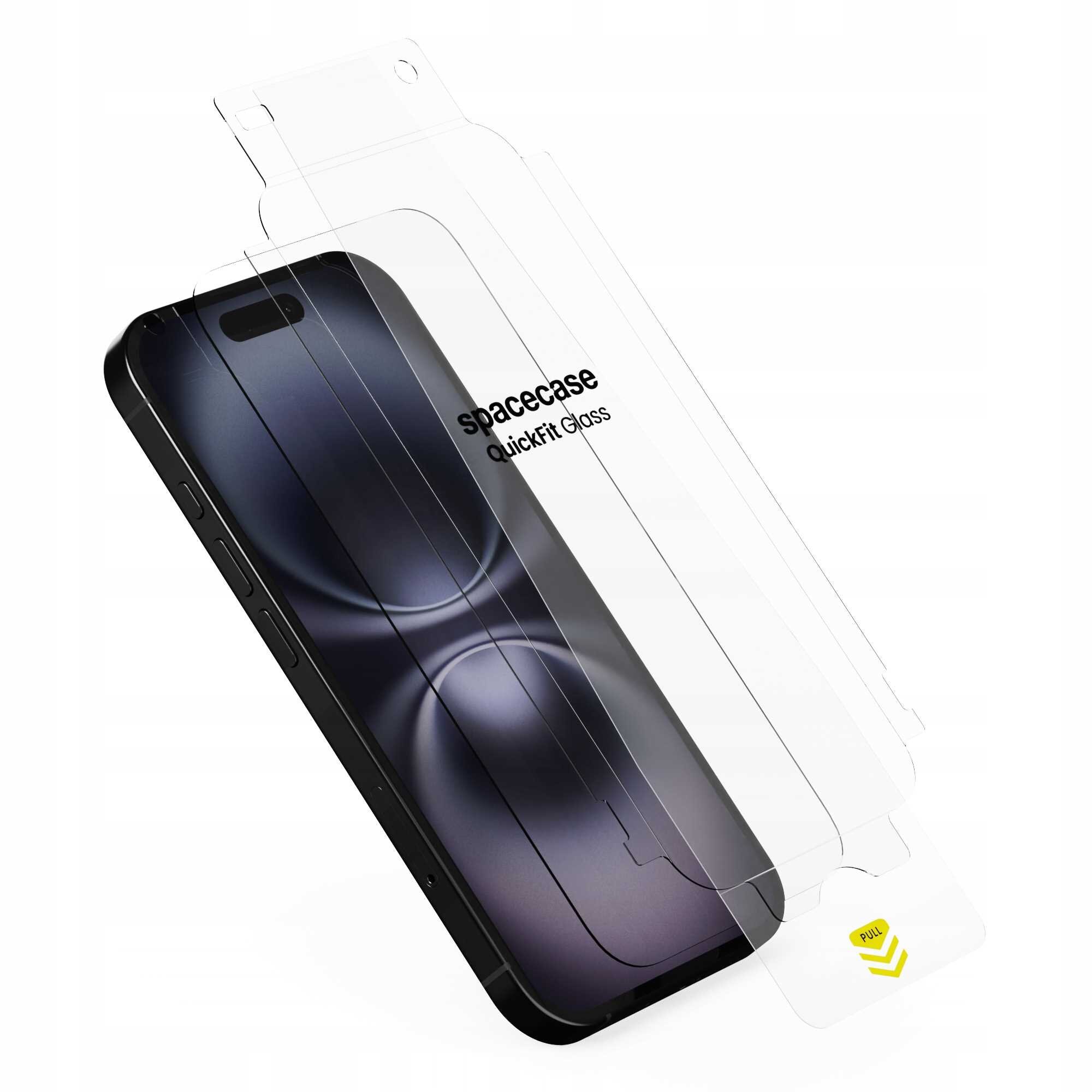 Na obrazie widoczny jest telefon z nałożonym szkłem ochronnym, na którym znajduje się napis \'spacecase Quickfit Glass\'. Szkło posiada aplikator z oznaczeniem \'PULL\'.