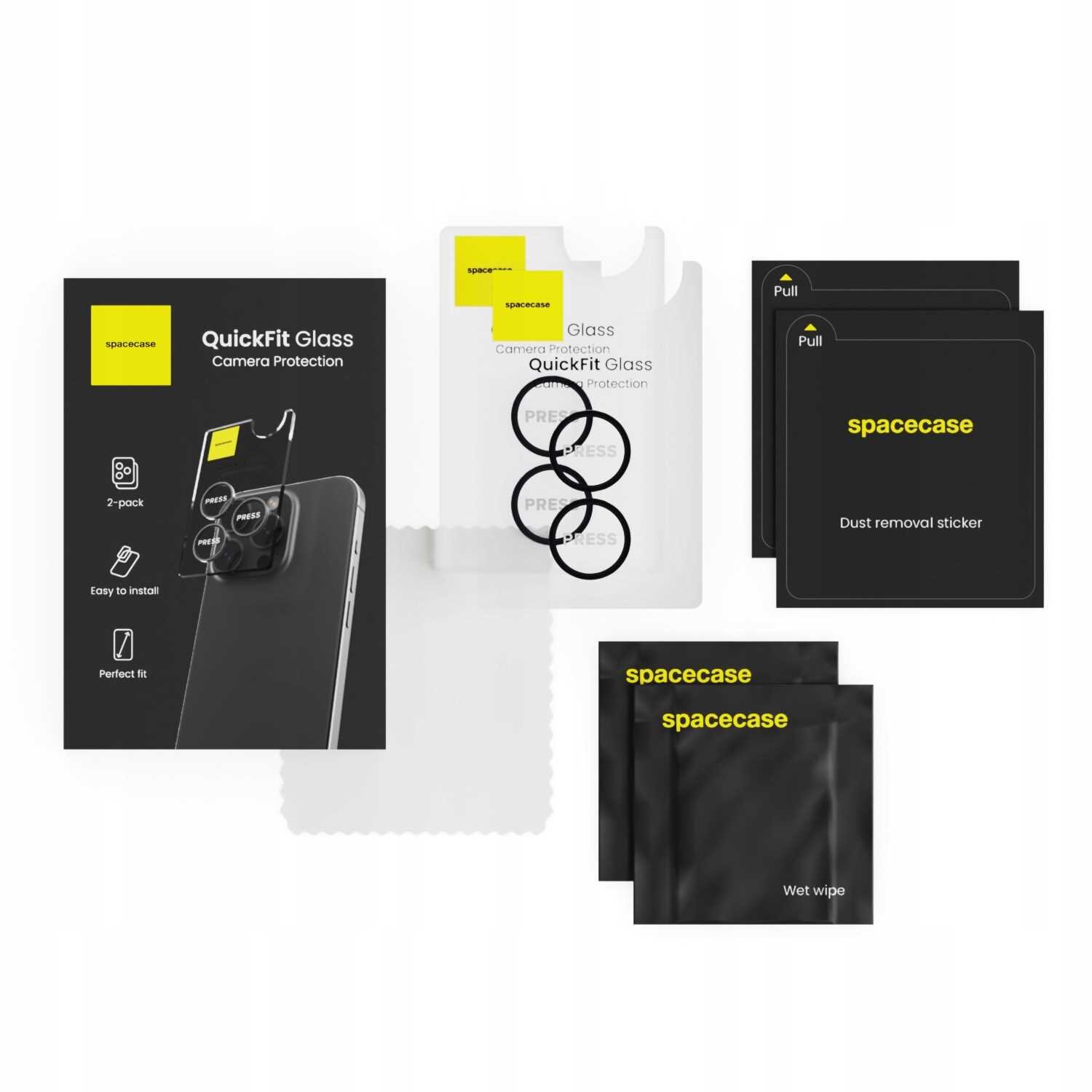 Na obrazie widoczny jest zestaw ochronny do aparatu z etykietą \'QuickFit Glass Camera Protection\', zawierający szkła ochronne, aplikator oraz akcesoria do czyszczenia. Opakowania i elementy mają logo \'spacecase\'.