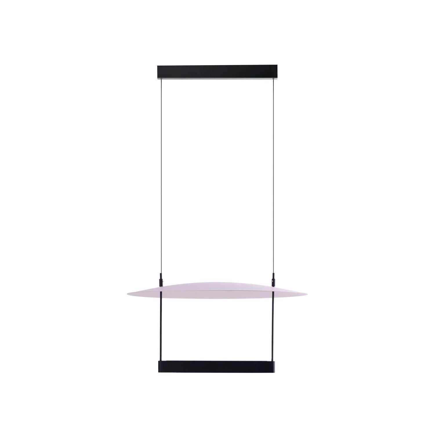 Lampa wisząca z prostokątną, czarną podstawą i cienkimi linkami podtrzymującymi płaski, biały klosz. Konstrukcja jest minimalistyczna i nowoczesna.