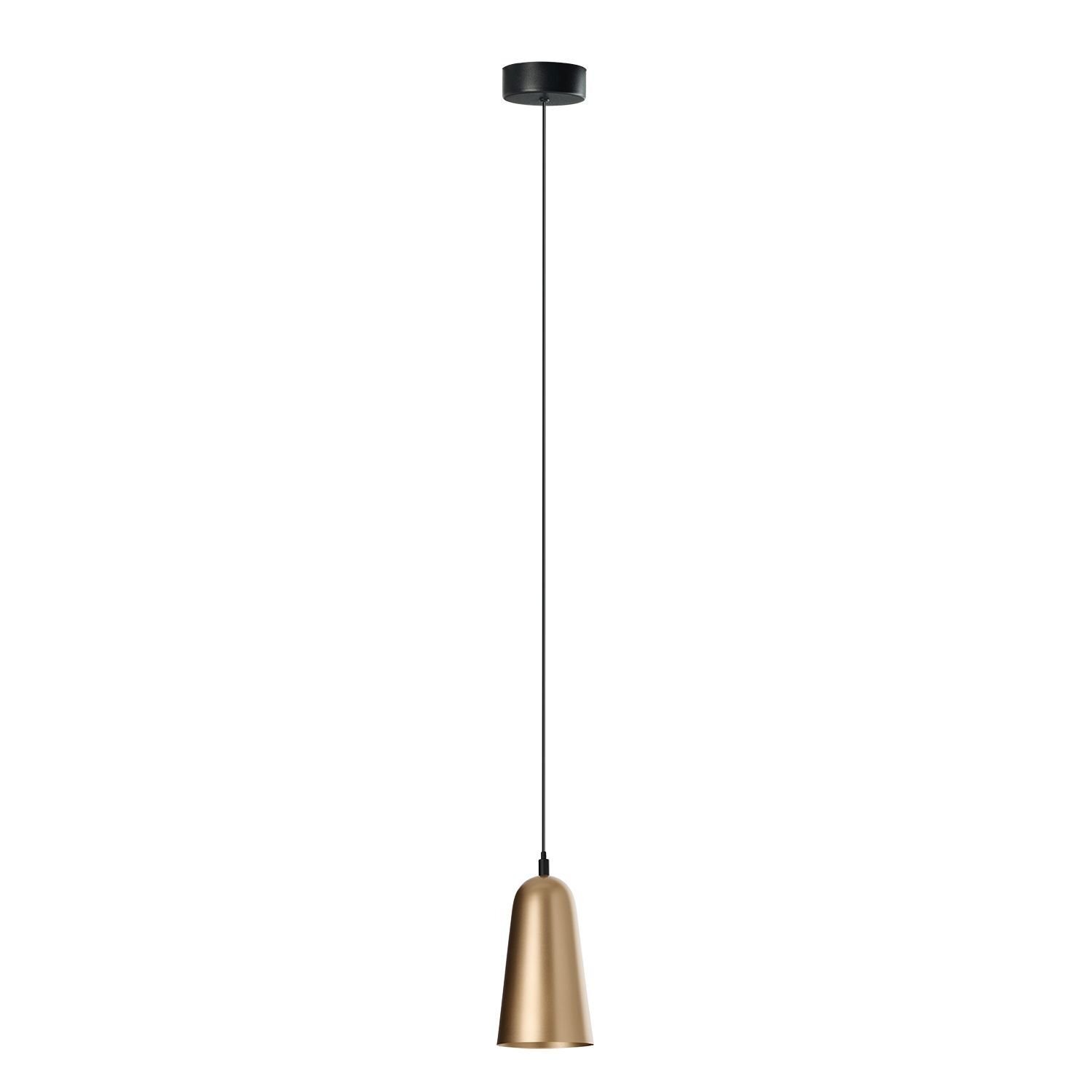 Lampa wisząca z okrągłym kloszem w kolorze przydymionego szkła, zawieszona na długim, cienkim kablu, na białym tle.