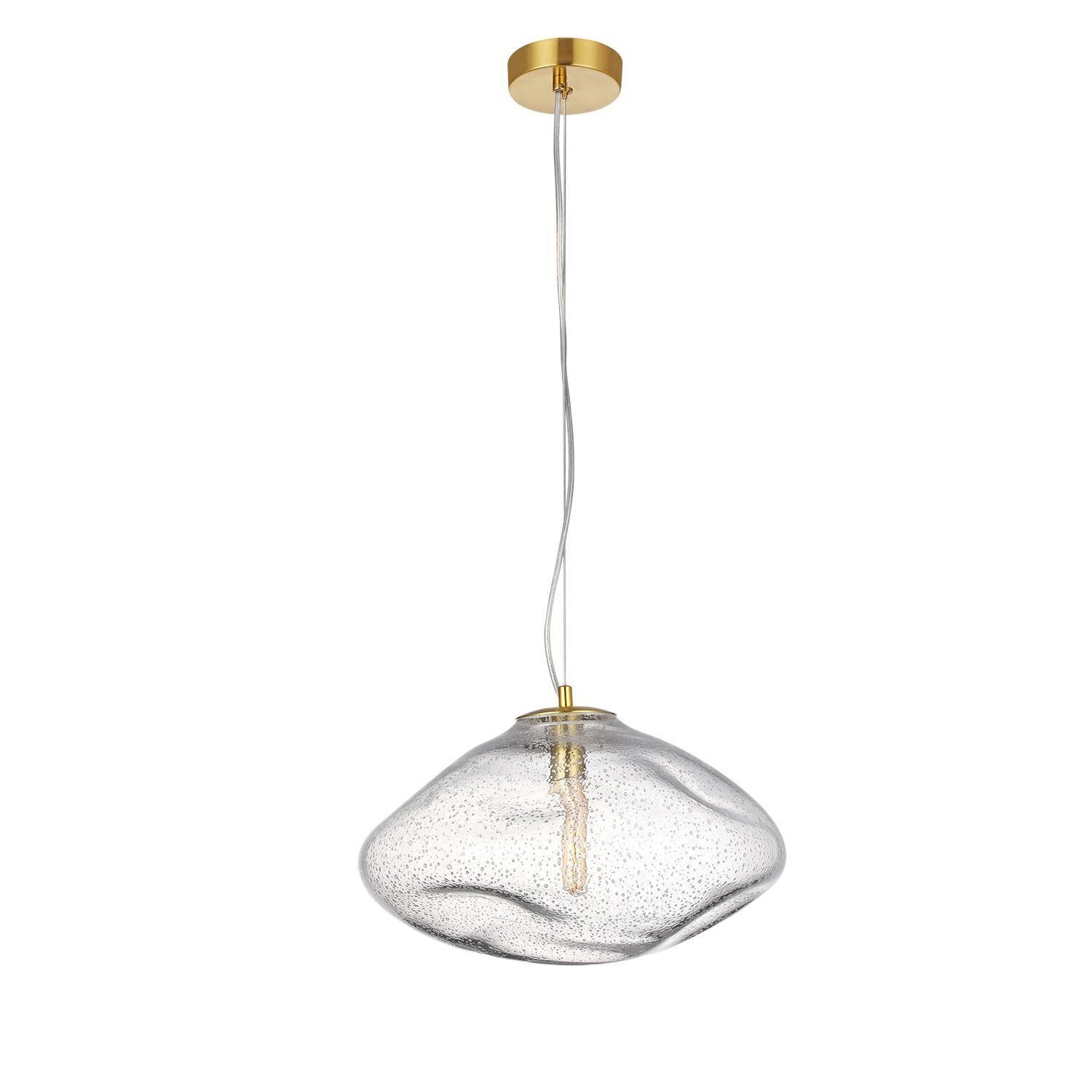 Wisząca lampa sufitowa z przezroczystym, szklanym kloszem o nieregularnym kształcie i złotym mocowaniem. Przez klosz widoczna jest żarówka.