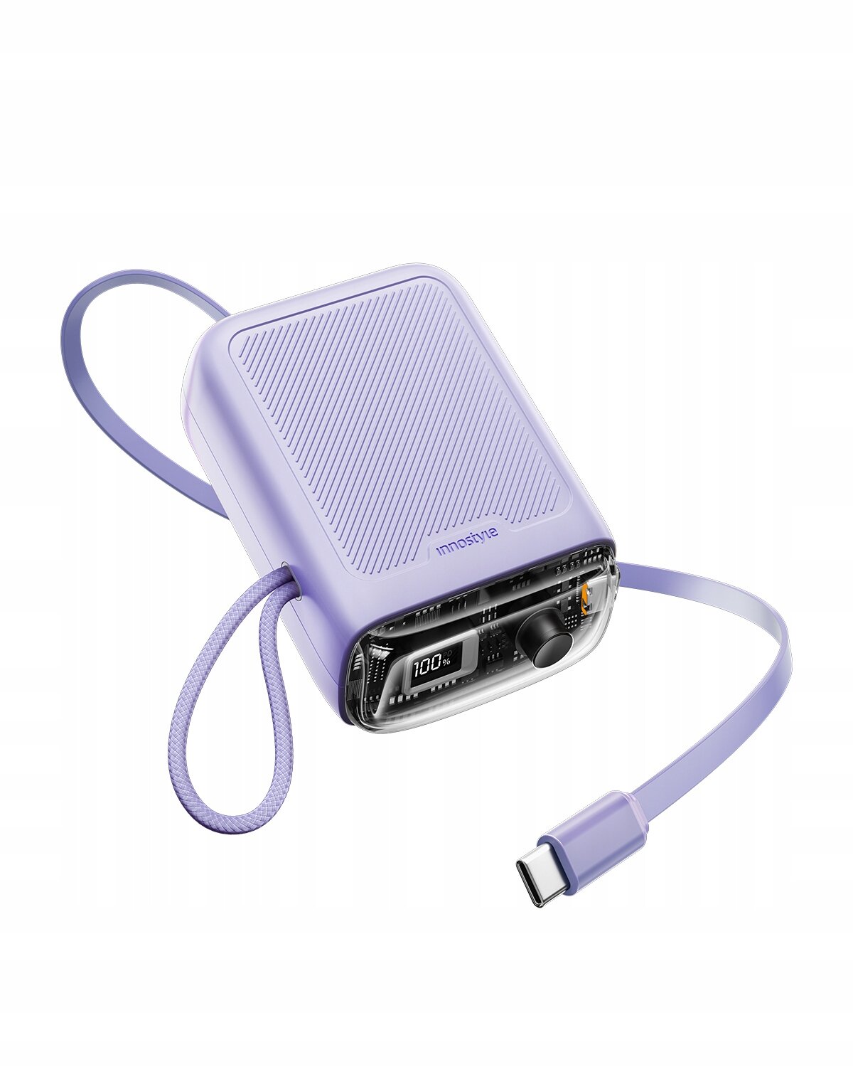 Fioletowy powerbank z wyświetlaczem pokazującym \'100%\' oraz rozwijanym kablem USB-C. Na obudowie widoczne jest logo \'innostyle\'.
