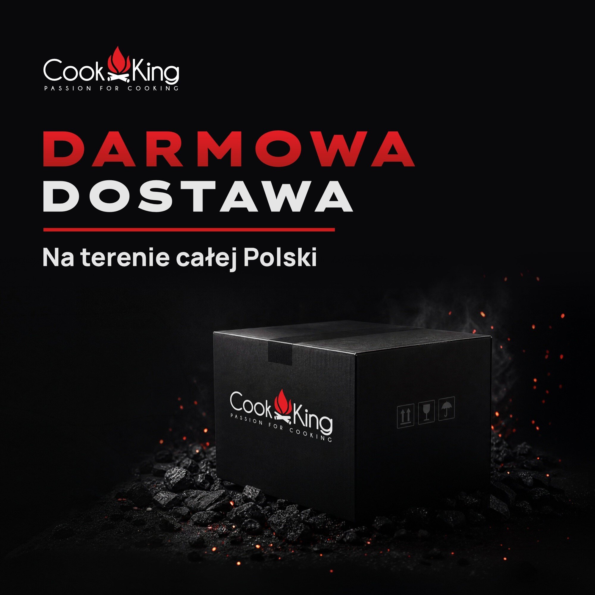 Czarny karton z logo Cook King na tle węgla drzewnego. Tekst na obrazie: \'DARMOWA DOSTAWA Na terenie całej Polski\'.
