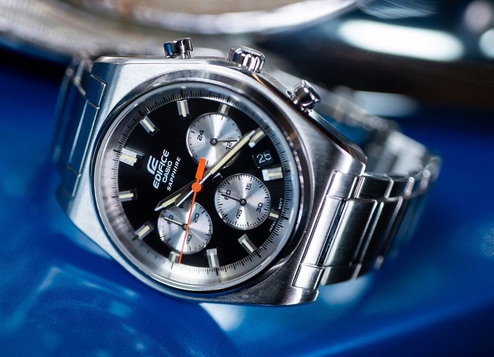 CASIO Casual Edifice EFB-730D szafirowe szkło stal nierdzewna wodoszczelność 100 m