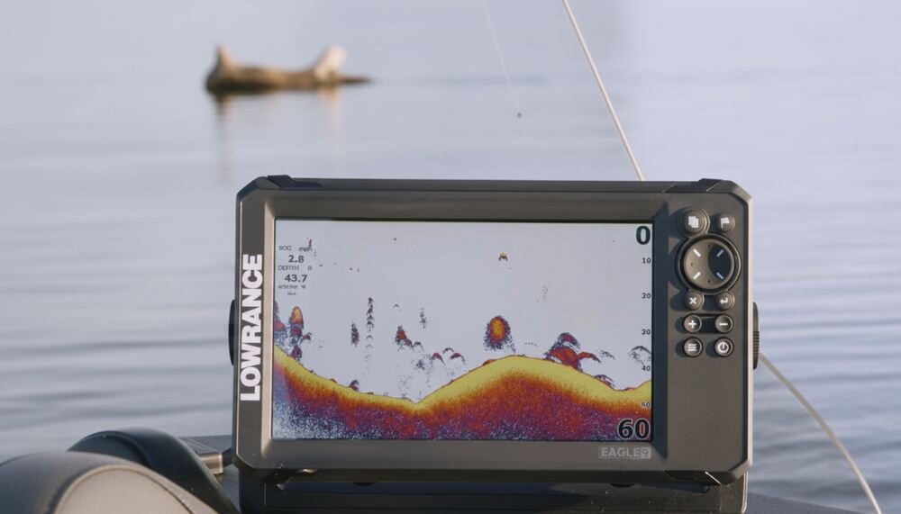 LOWRANCE Eagle 9 TripleShot HD echosonda wędkarska obraz podwodnego świata, urzadzenie na łódce