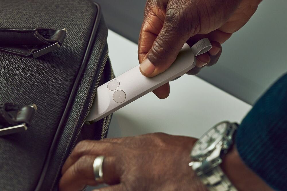 LOGITECH Spotlight 2 Wbudowany akumulator 3 miesięcy pracy na jednym ładowaniu USB-C, krótkie, 60-sekundowe ładowanie do 3 godzin działania - 