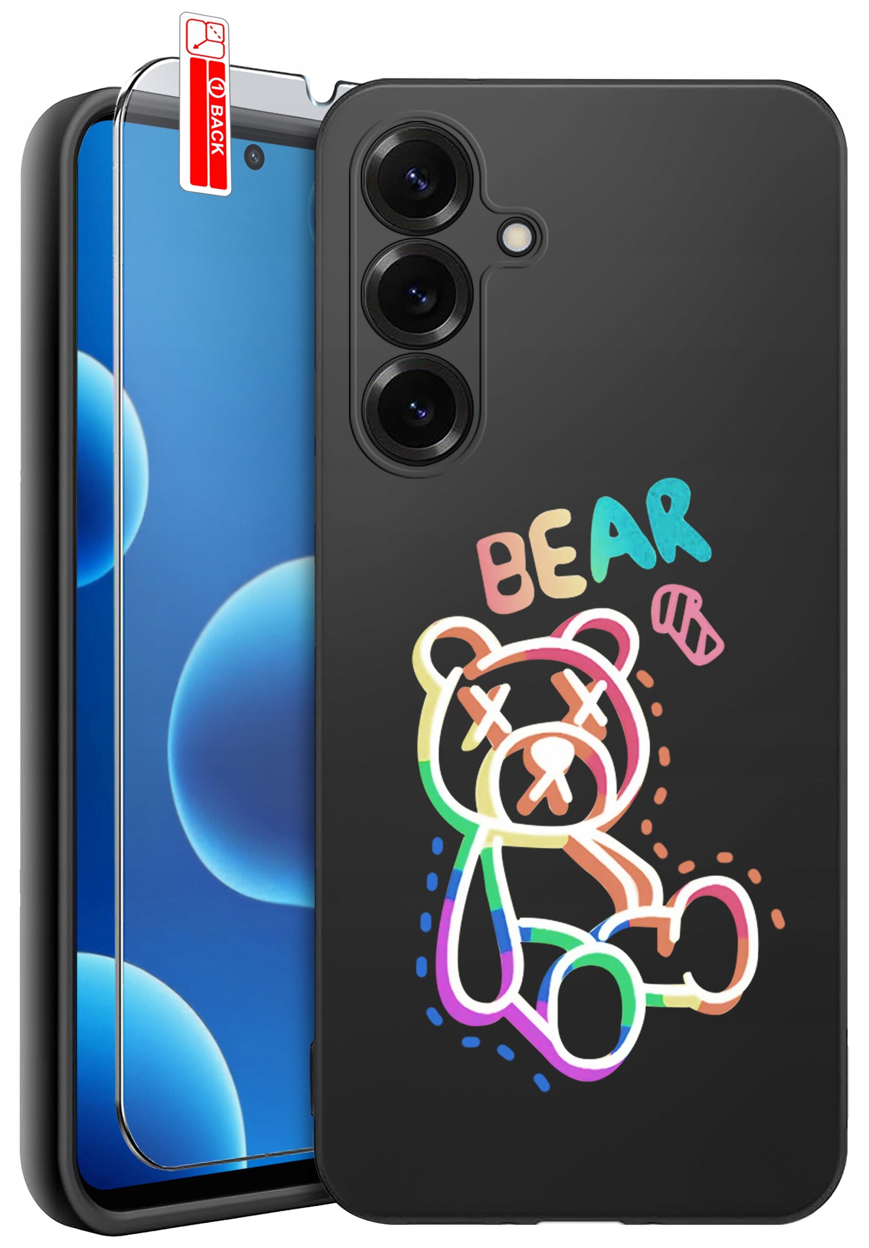 Obraz przedstawia silikonowe etui na telefon z kolorowym wzorem misia i napisem \'BEAR\'. Obok etui znajduje się szkło ochronne z oznaczeniem \'BACK\'.