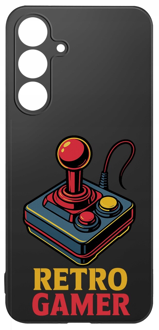 Czarne etui z grafiką joysticka w stylu retro oraz napisem \'RETRO GAMER\' na dole. Etui ma trzy otwory na aparat i jeden mniejszy na lampę błyskową.