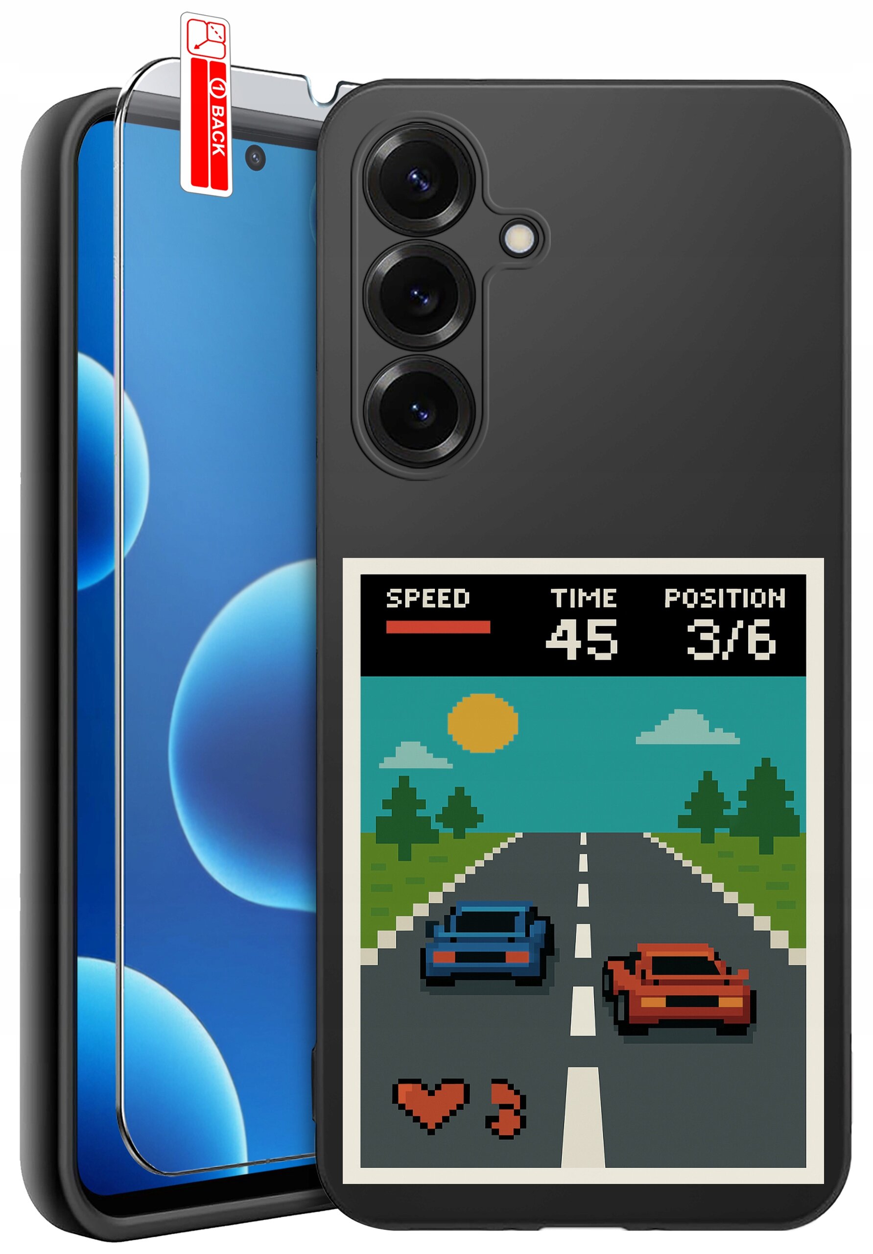 Obraz przedstawia silikonowe etui na telefon z nadrukiem gry wyścigowej, gdzie widać dwa samochody na drodze oraz wskaźniki \'SPEED\', \'TIME 45\', \'POSITION 3/6\'. Obok etui znajduje się szkło ochronne z etykietą \'BACK\'.
