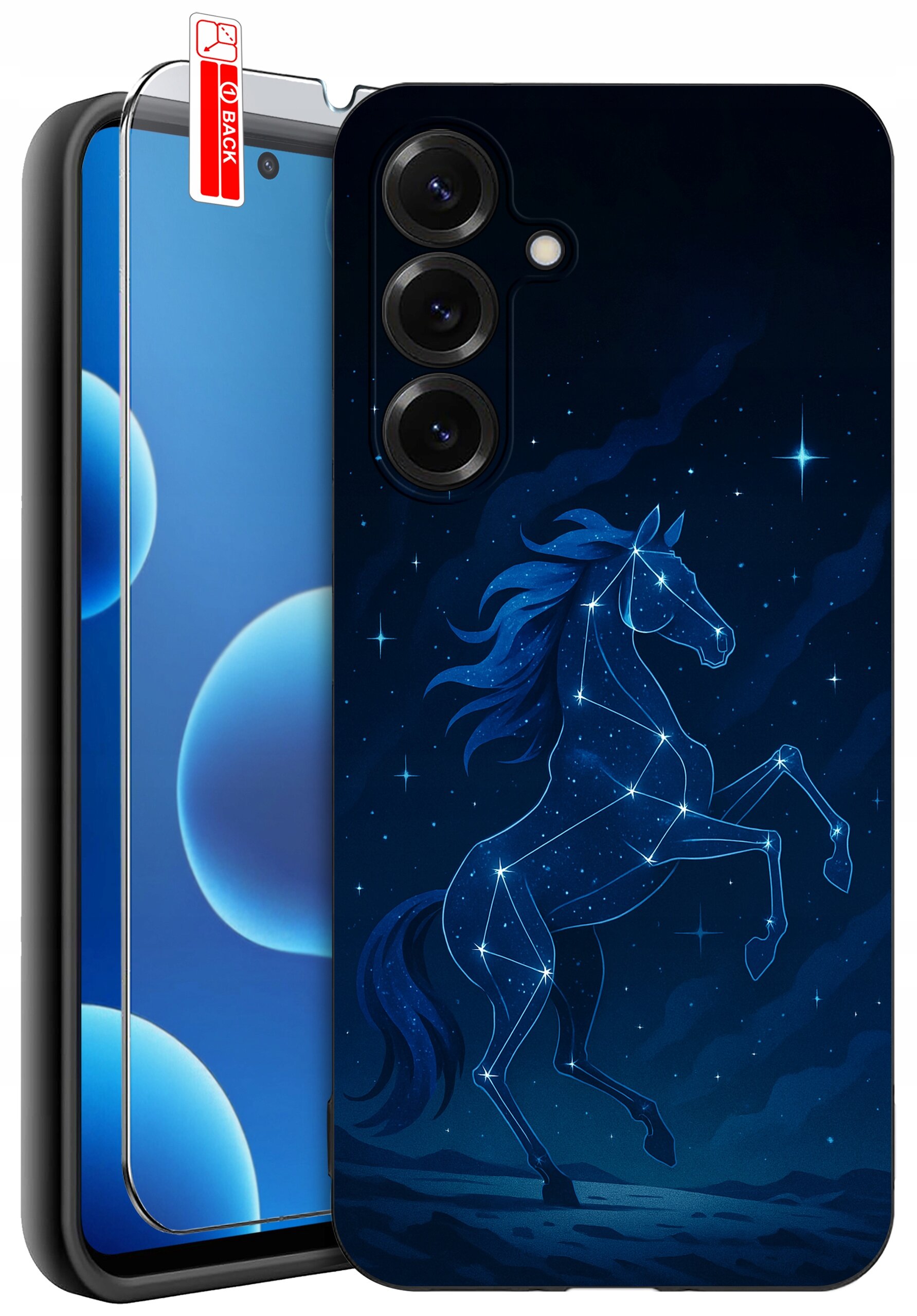 Etui na telefon z grafiką przedstawiającą konstelację w kształcie konia na tle nocnego nieba. Obok etui znajduje się szkło ochronne z napisem \'BACK\'.