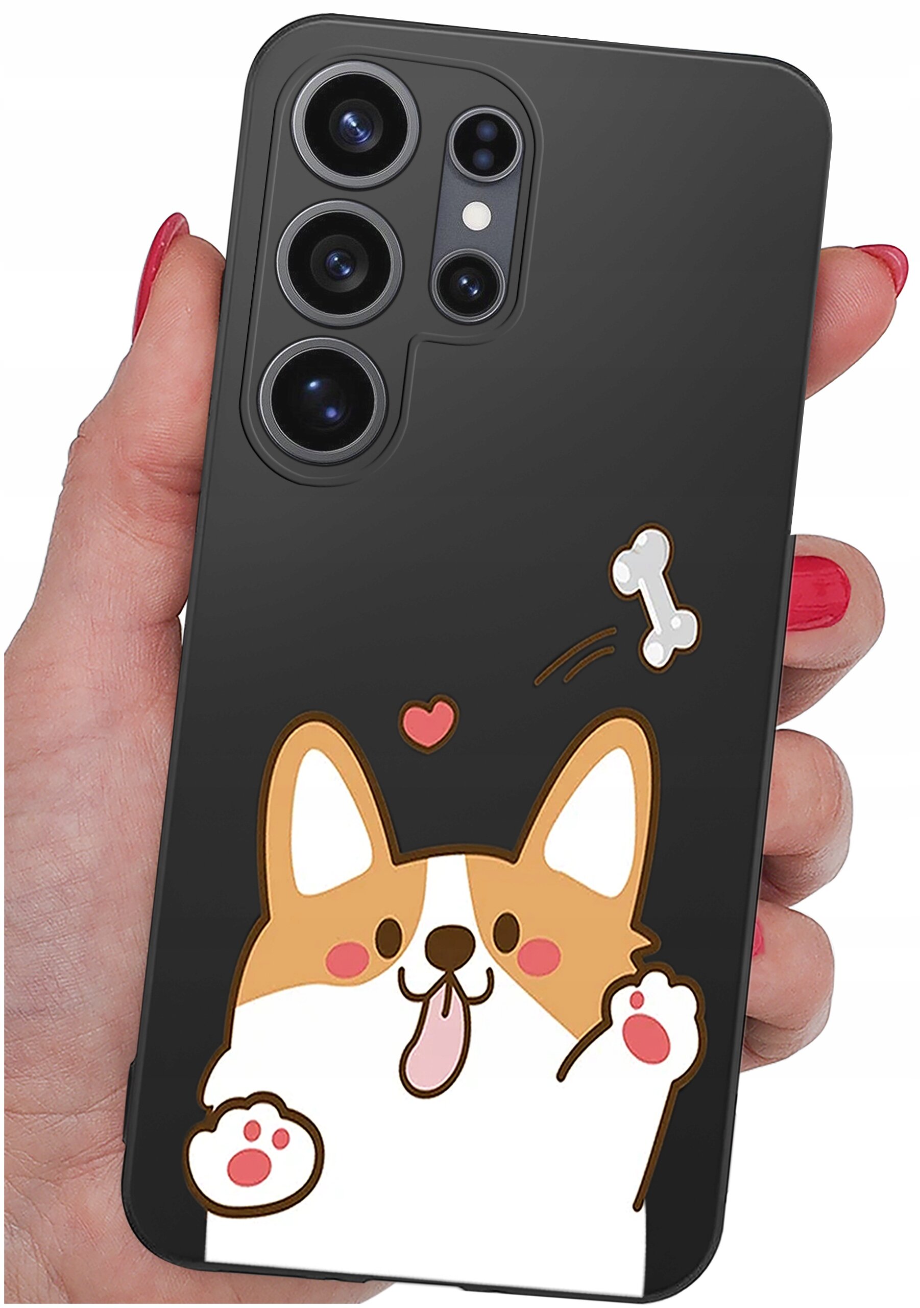 Czarne etui na telefon z grafiką przedstawiającą psa z wystawionym językiem, sercem i kością. Etui trzymane jest w dłoni z pomalowanymi na czerwono paznokciami.