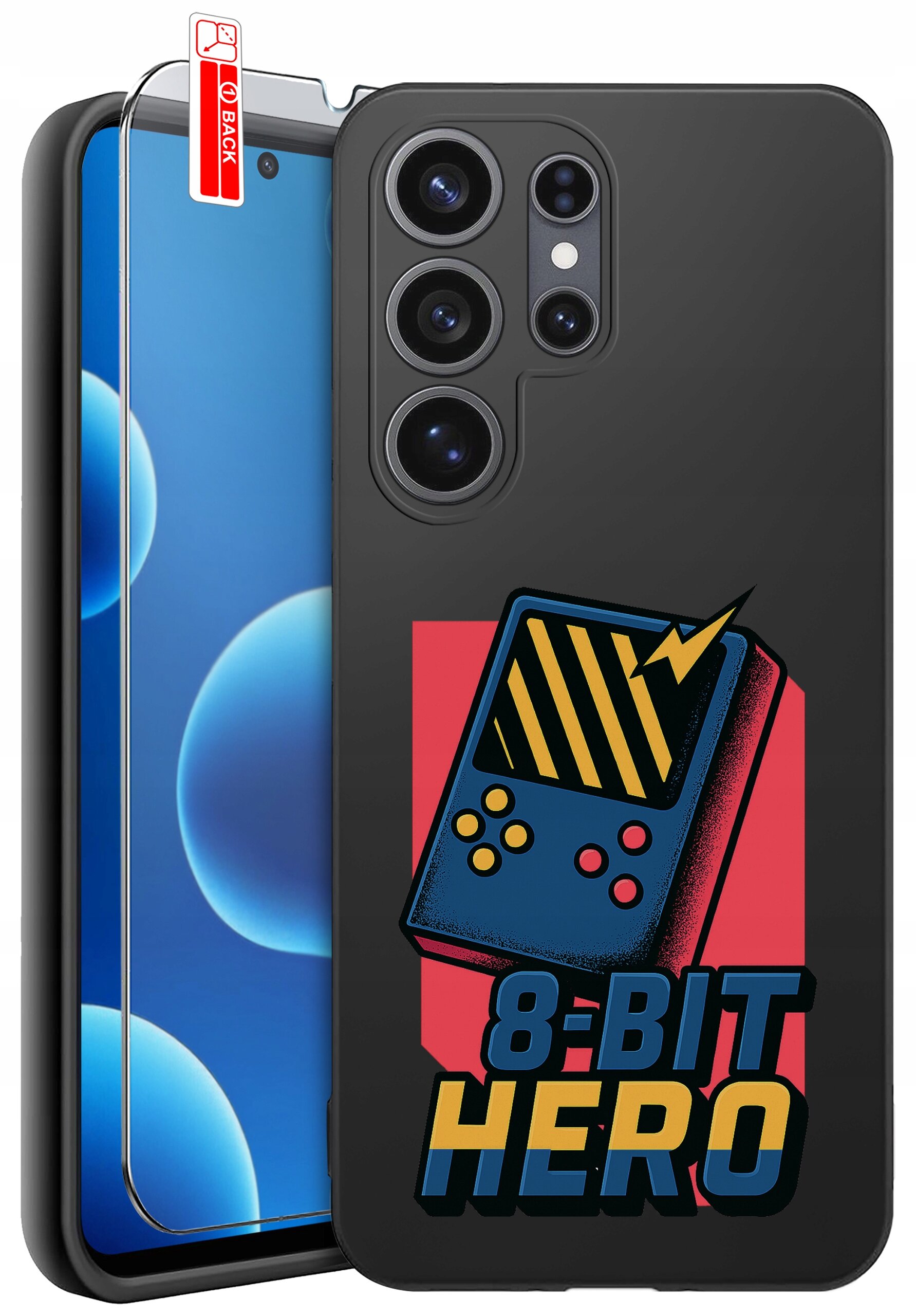 Czarne etui na telefon z grafiką przedstawiającą retro konsolę do gier i napisem \'8-BIT HERO\'. Obok etui znajduje się szkło ochronne z oznaczeniem \'BACK\'.
