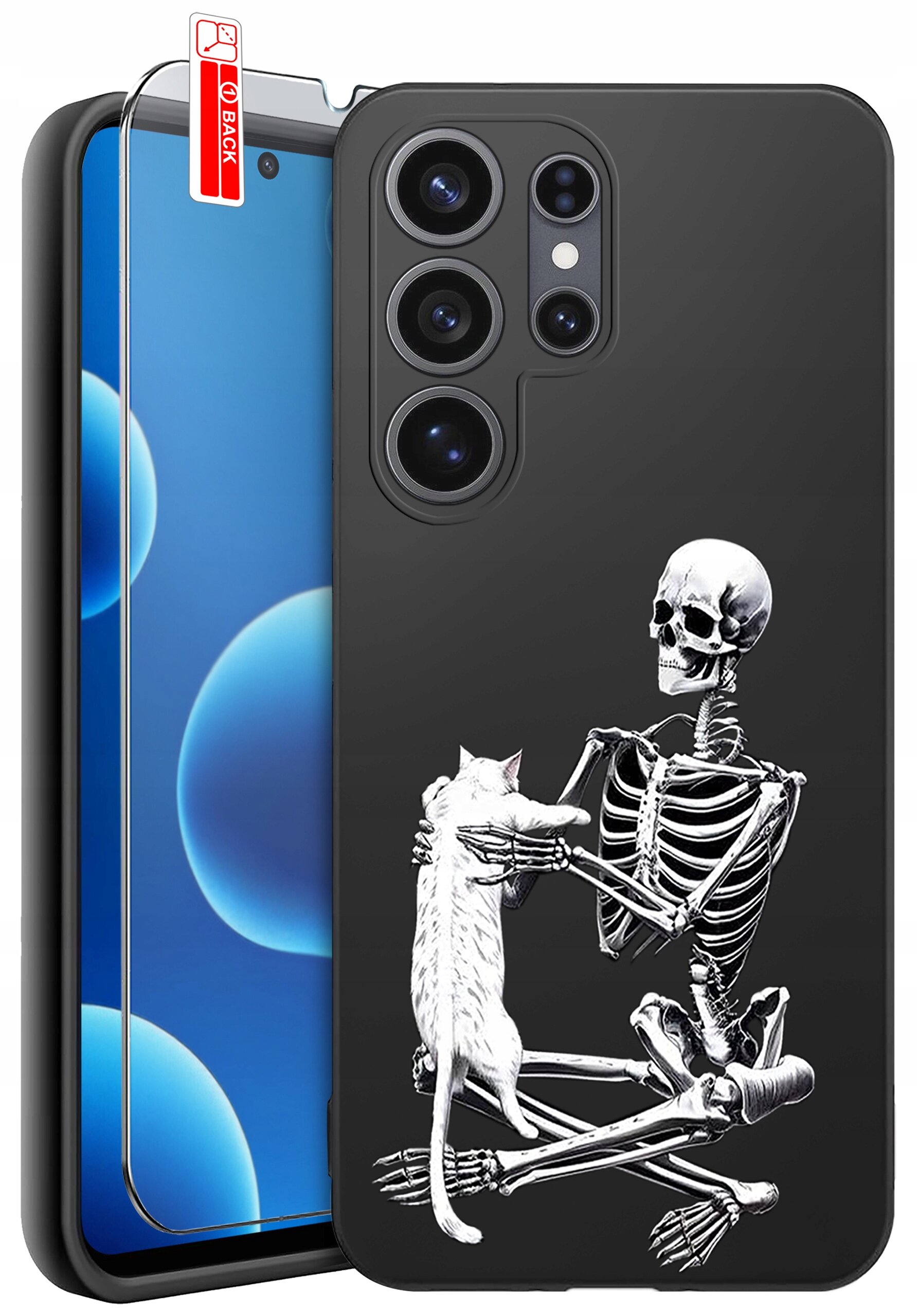Czarne etui na telefon z nadrukiem szkieletu trzymającego kota. Obok znajduje się szkło ochronne z oznaczeniem \'BACK\'.