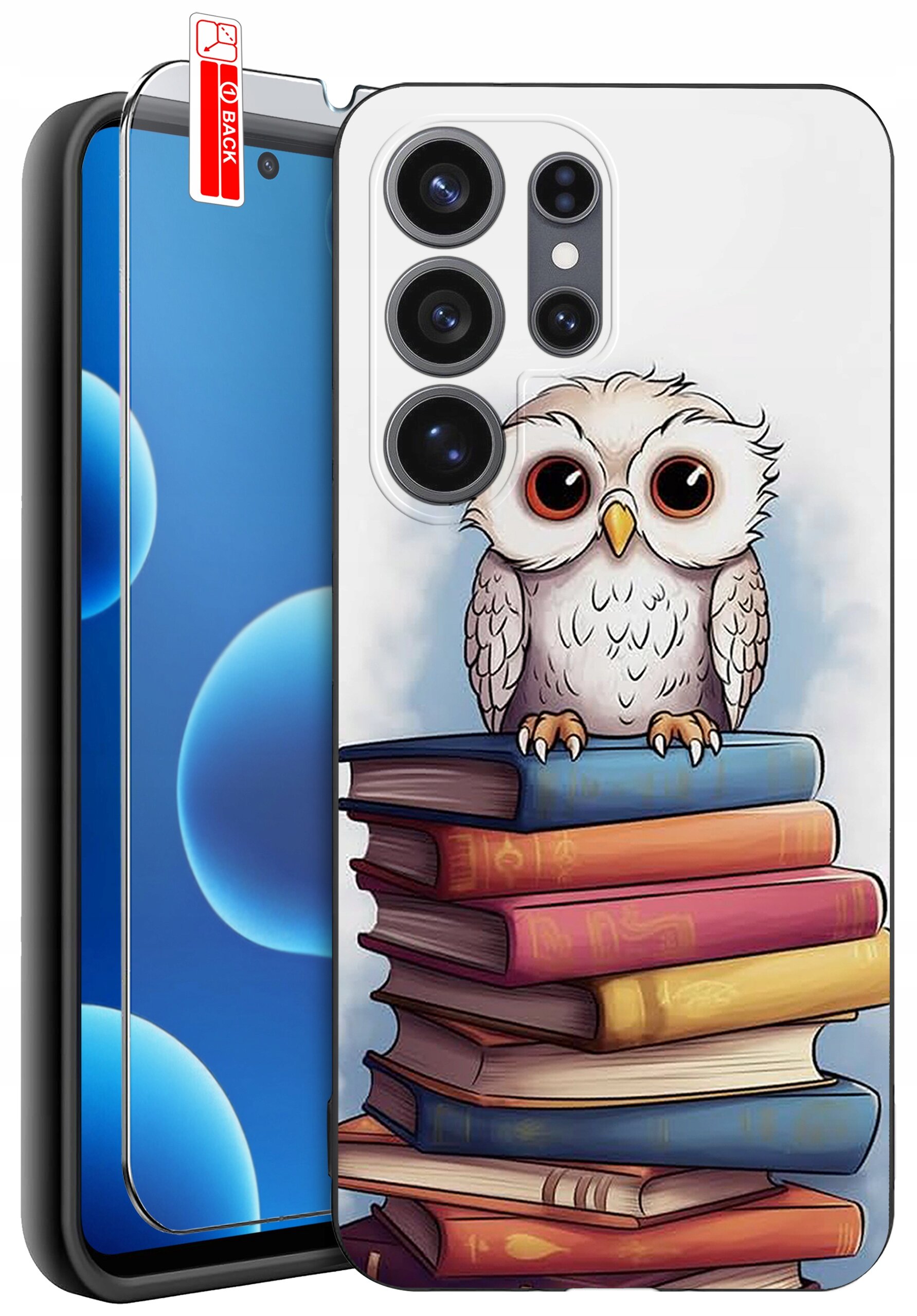 Etui na telefon z nadrukiem sowy siedzącej na stosie książek. Obok widoczna jest osłona ekranu z napisem \'BACK\'.