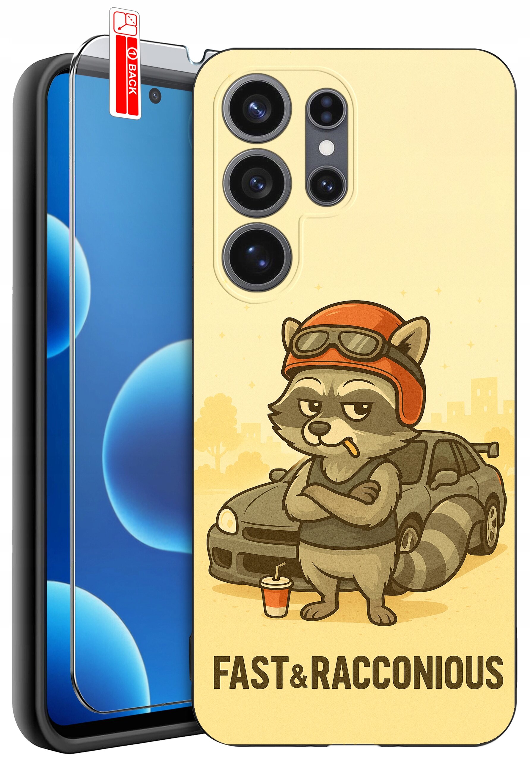 Etui na telefon z nadrukiem szopa w czerwonym kasku i okularach, stojącego przed samochodem, z napisem \'FAST & RACCONIOUS\'. Obok etui znajduje się szkło ochronne z oznaczeniem \'BACK\'.