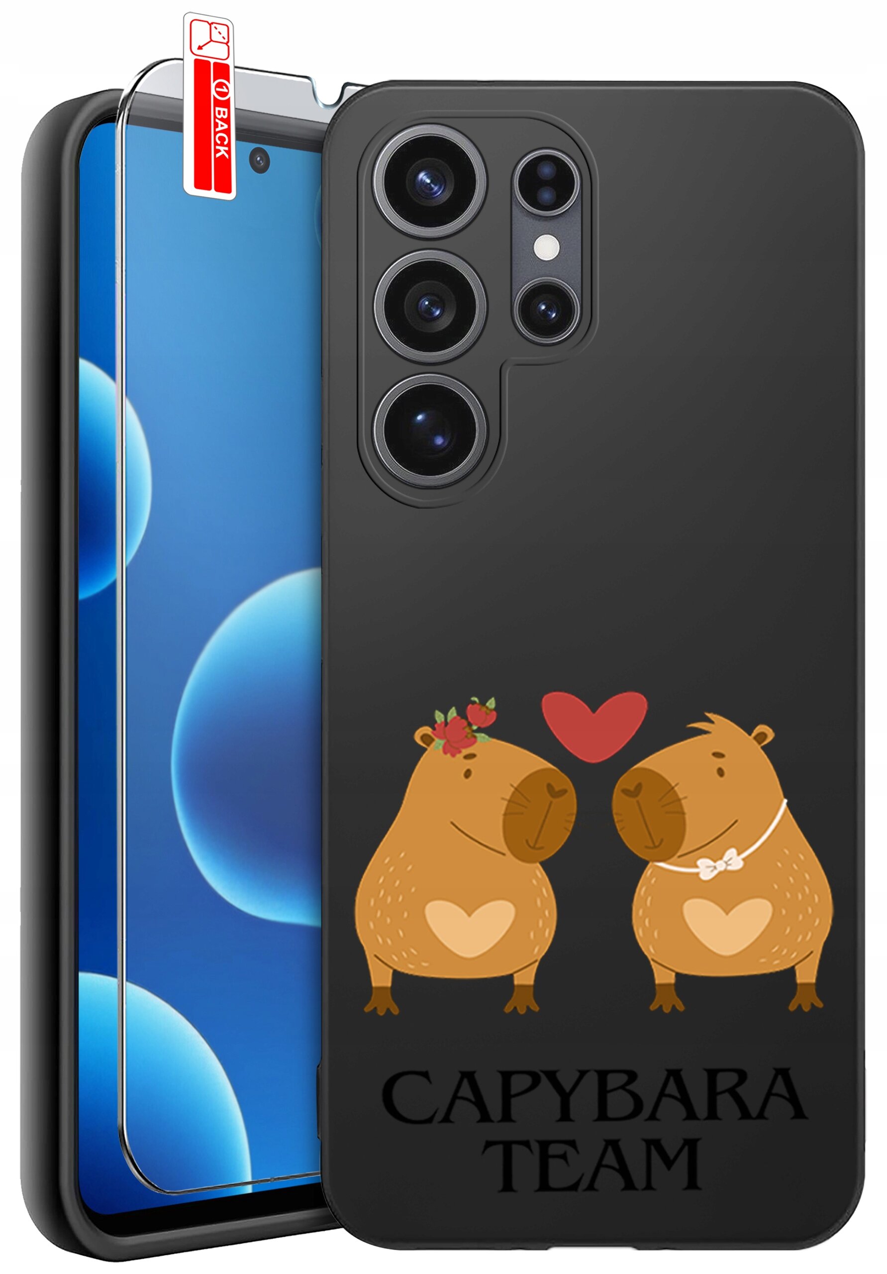 Czarne etui na telefon z grafiką dwóch kapibar z sercami na brzuchach i napisem \'CAPYBARA TEAM\'. Obok etui znajduje się szkło ochronne z oznaczeniem \'BACK\'.