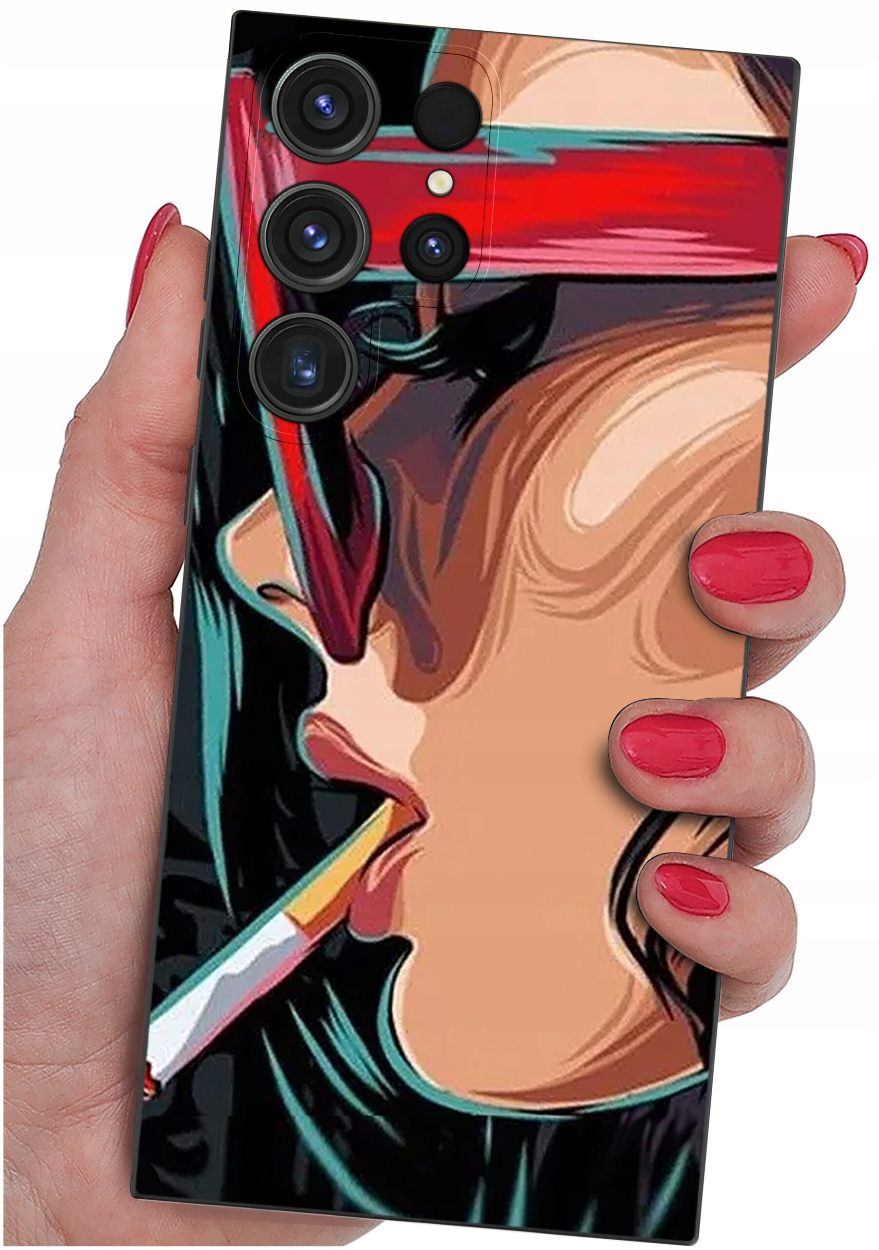 Etui na telefon z kolorowym wzorem przedstawiającym stylizowaną twarz osoby z okularami i papierosem. Etui trzymane jest w dłoni z pomalowanymi na czerwono paznokciami.