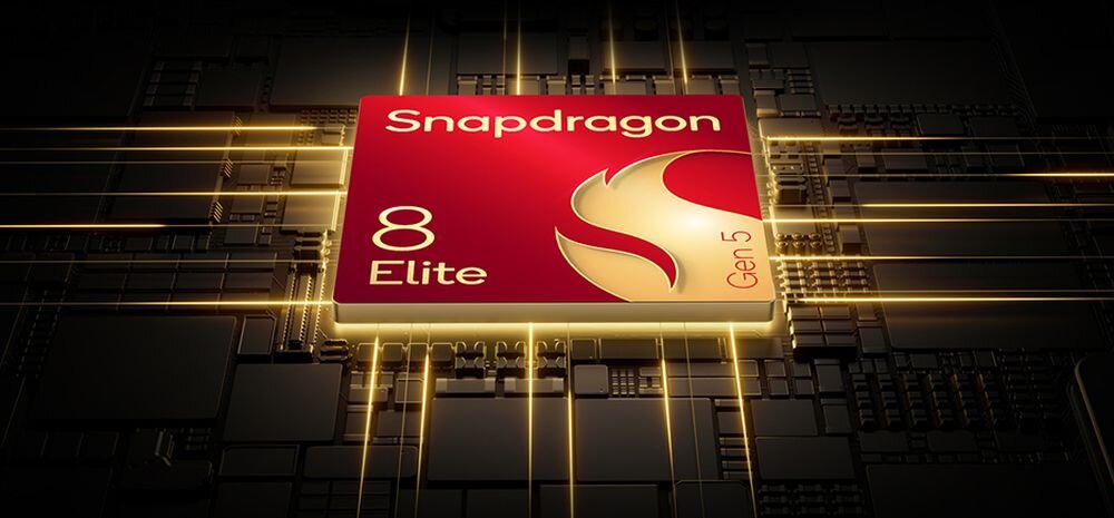 Obraz przedstawia procesor z napisem \'Snapdragon 8 Elite Gen 5\' na czerwonym tle, otoczony złotymi liniami na ciemnym tle przypominającym płytę główną.