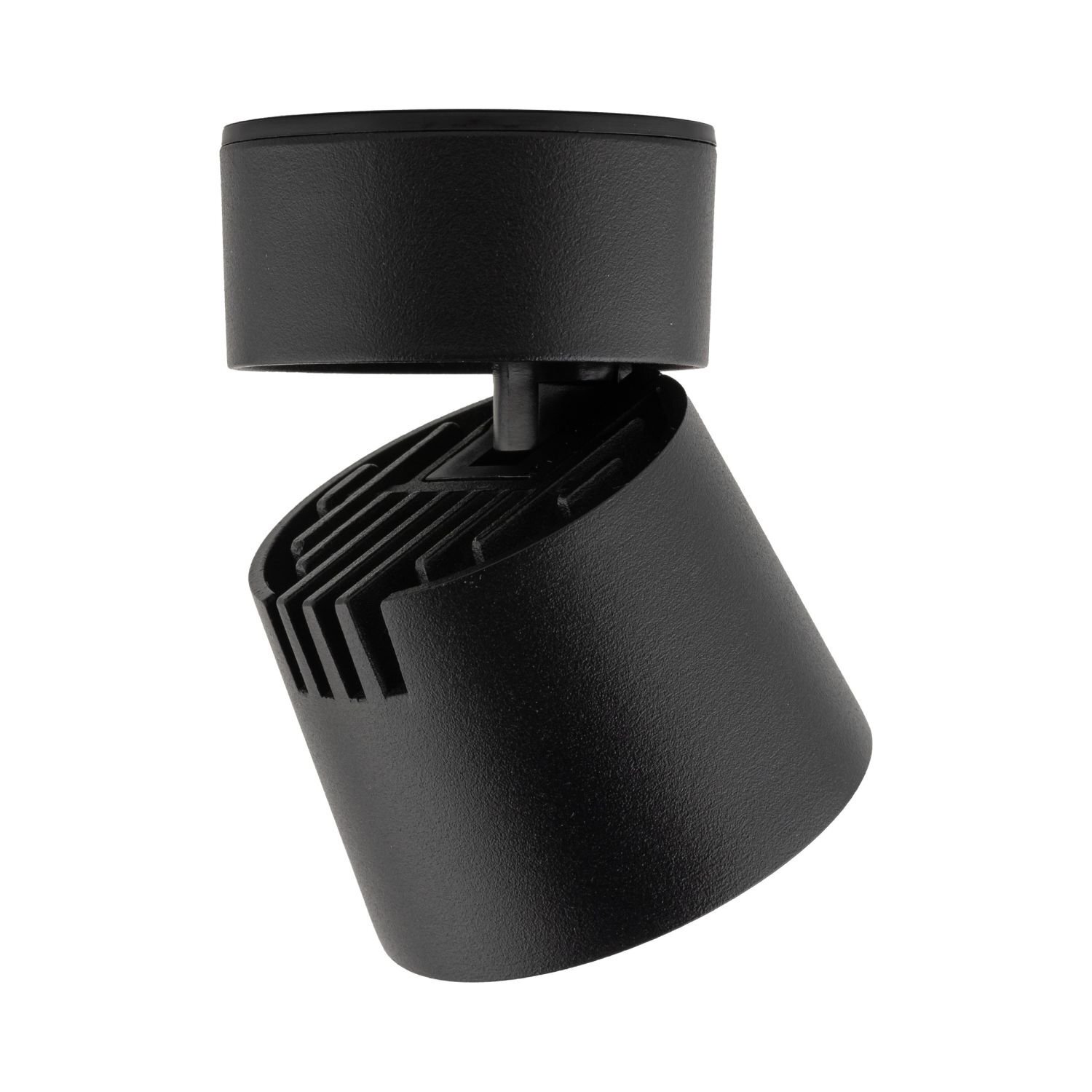 Czarna, ruchoma lampa reflektorowa LED o nowoczesnym designie, z widocznymi żebrowaniami na obudowie. Lampa jest przeznaczona do montażu na suficie.