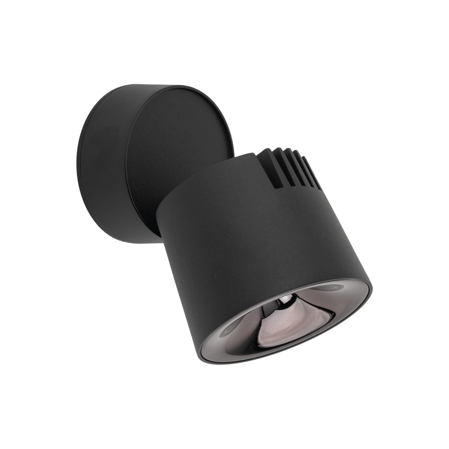 Czarna lampa reflektorowa LED z ruchomą głowicą i żebrowanym wykończeniem. Lampa ma prosty, nowoczesny design.