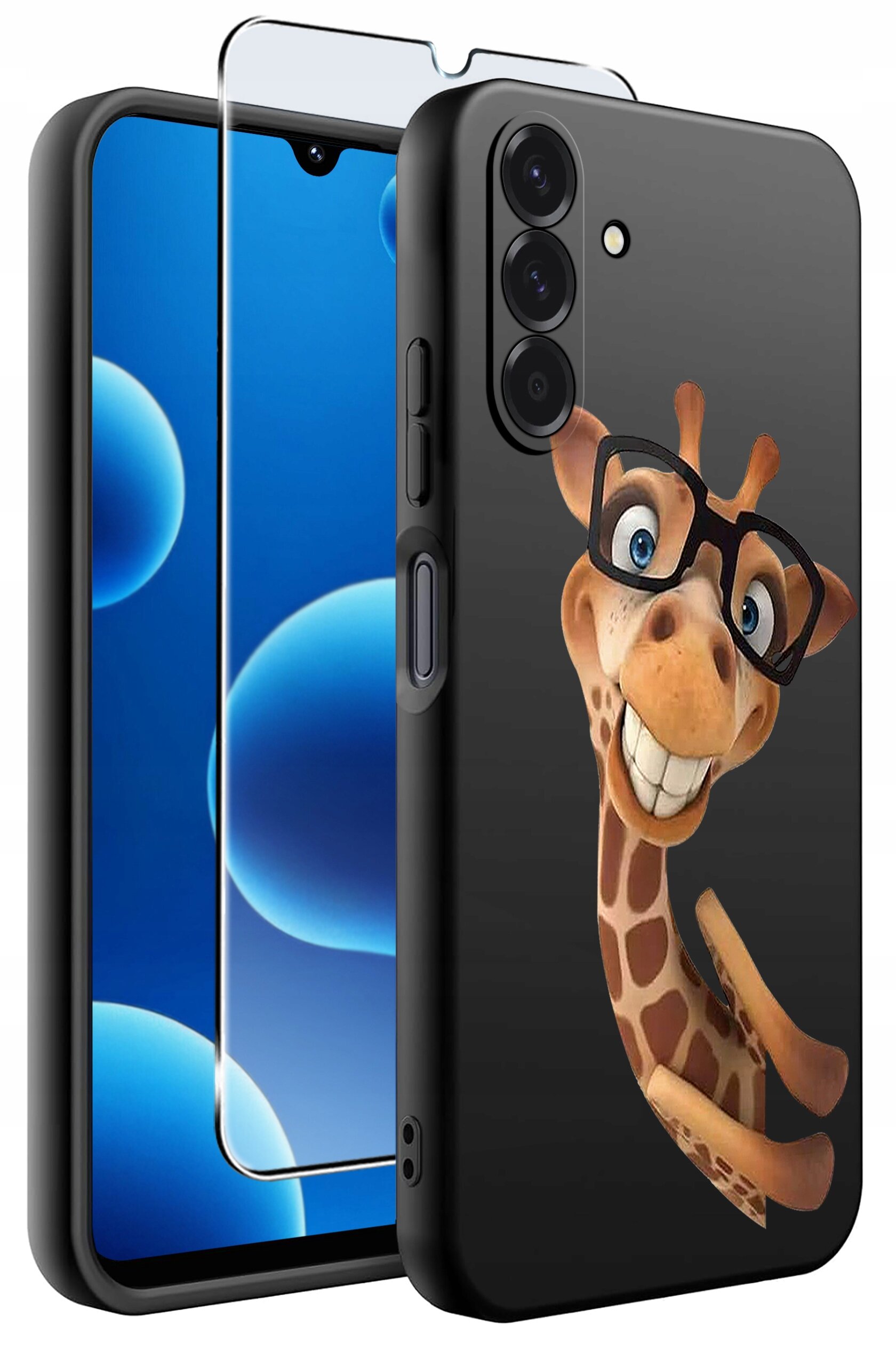 Na obrazie widoczne jest silikonowe etui na telefon z nadrukiem uśmiechniętej żyrafy w okularach oraz szkło ochronne. Etui jest czarne, a żyrafa ma brązowe plamy i duże oczy.