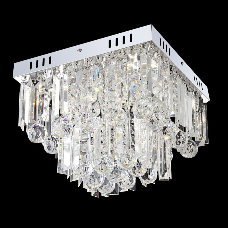 Lampa sufitowa z chromowaną podstawą i wiszącymi kryształami akrylowymi, które tworzą efektowne refleksy świetlne. Konstrukcja jest kwadratowa, a kryształy mają różne kształty, w tym podłużne i kuliste.