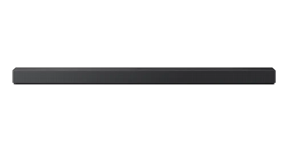 av hw-qs90h 1008x534 Grafitowo-czarny soundbar o prostokątnym kształcie z widoczną siatką na przedniej części. Produkt nie posiada widocznych przycisków ani logo.