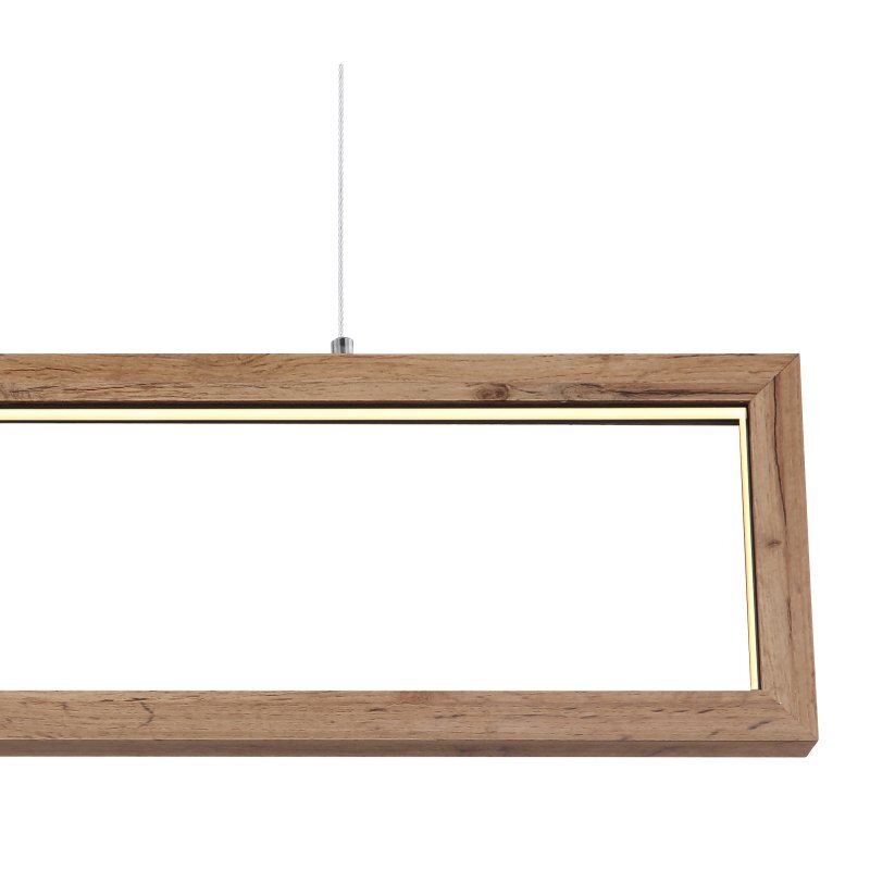 Prostokątna lampa wisząca z drewnianą ramą i metalowym zawieszeniem. Wewnątrz ramy znajduje się źródło światła LED.