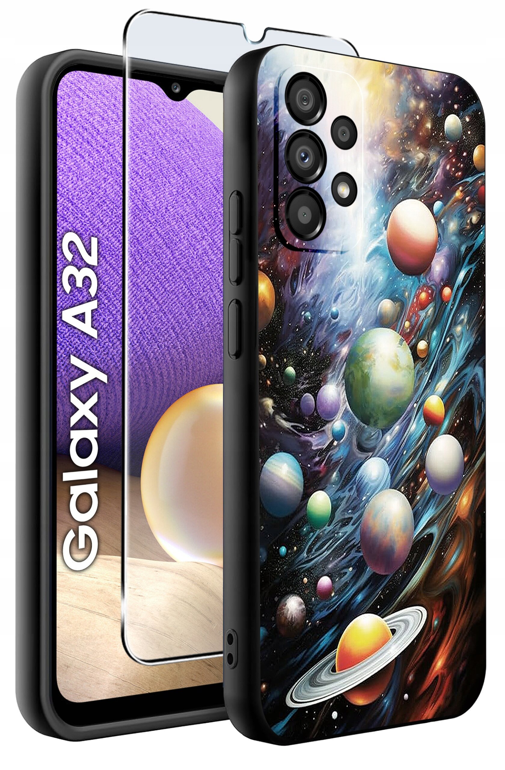 Etui na telefon z kolorowym wzorem planet i przestrzeni kosmicznej, obok szkło ochronne. Widoczny napis: \'Galaxy A32\'.
