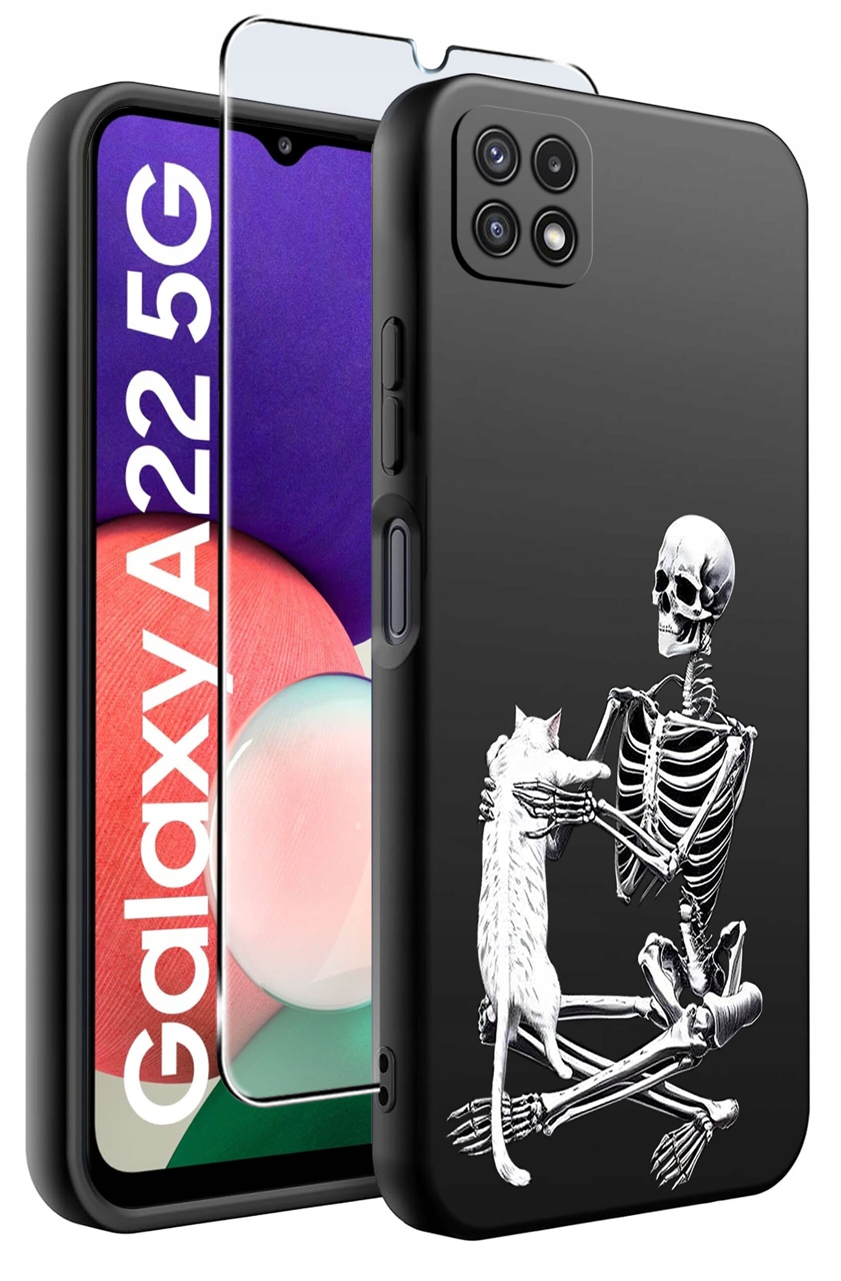 Na obrazie widoczne jest czarne etui na telefon z nadrukiem szkieletu trzymającego kota oraz szkło ochronne. Na ekranie telefonu widnieje napis \'Galaxy A22 5G\'.
