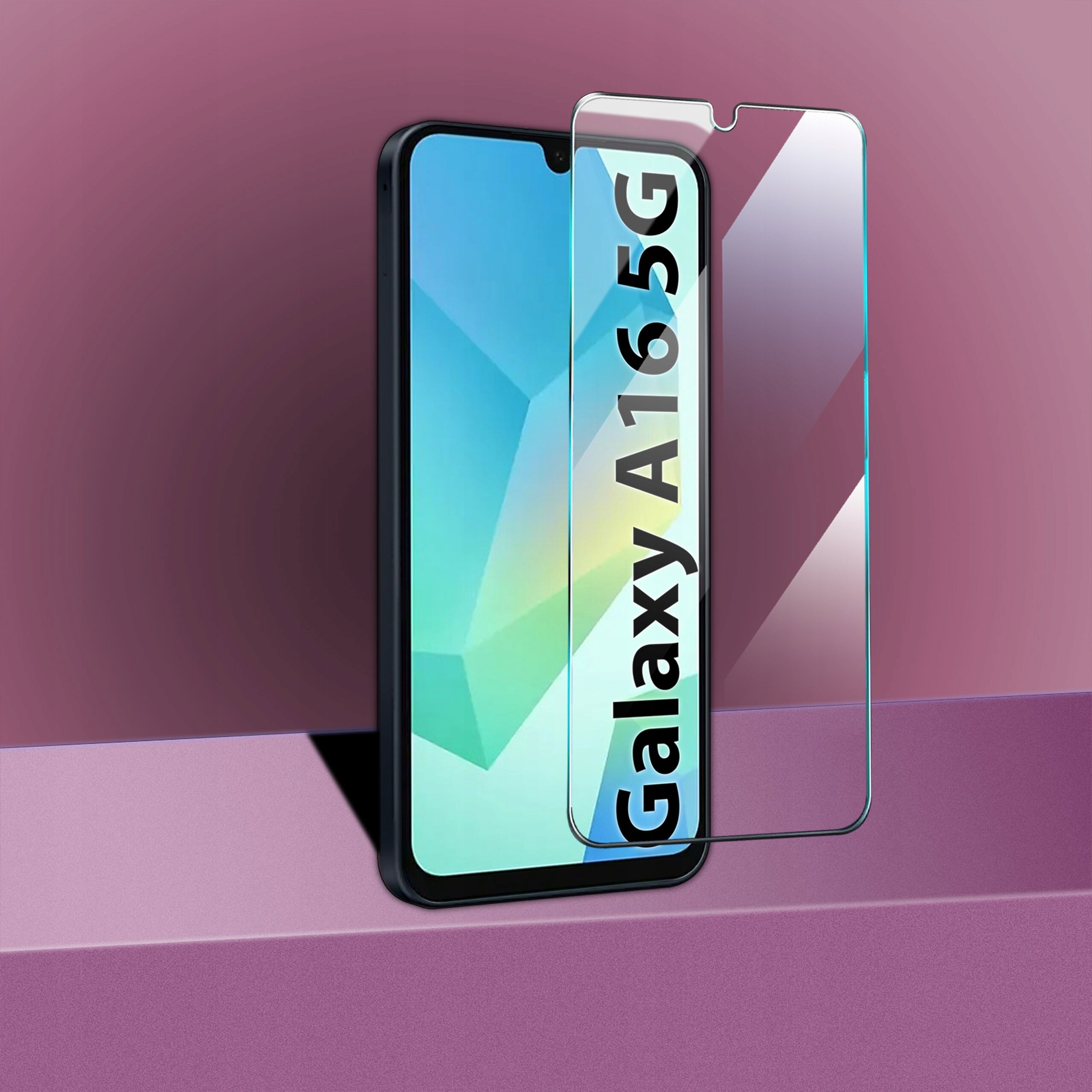 Na obrazie widoczny jest telefon z napisem \'Galaxy A16 5G\' oraz przezroczyste szkło ochronne na ekran. Tło jest w odcieniach fioletu.