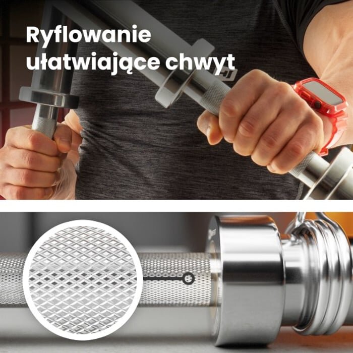 Osoba trzyma gryf olimpijski z ryflowaniem ułatwiającym chwyt, na którym widoczny jest czerwony zegarek. Na dole zbliżenie na teksturę ryflowania i tuleję obrotową gryfu.