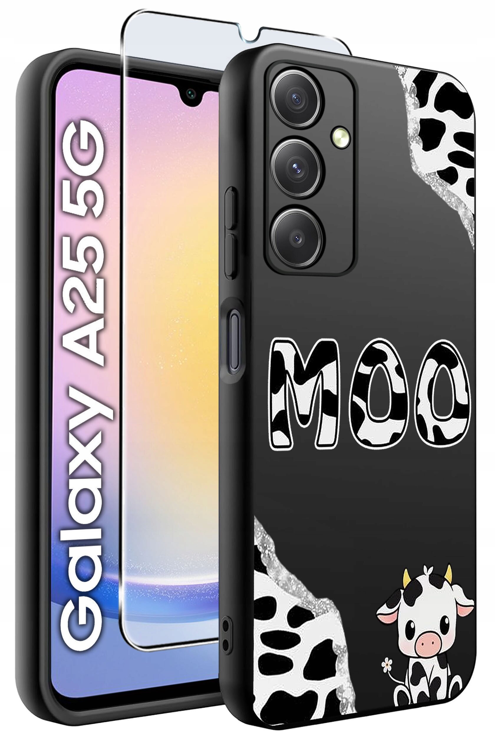 Obraz przedstawia czarne etui na telefon z motywem krowy i napisem \'MOO\'. Obok etui znajduje się szkło hartowane, a na ekranie telefonu widoczny jest napis \'Galaxy A25 5G\'.