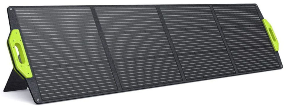 Panel fotowoltaiczny FOSSIBOT SP200 200W, panel, kemping, turystyka, podróż, Rozłożony składany panel fotowoltaiczny na trawiastej powierzchni.