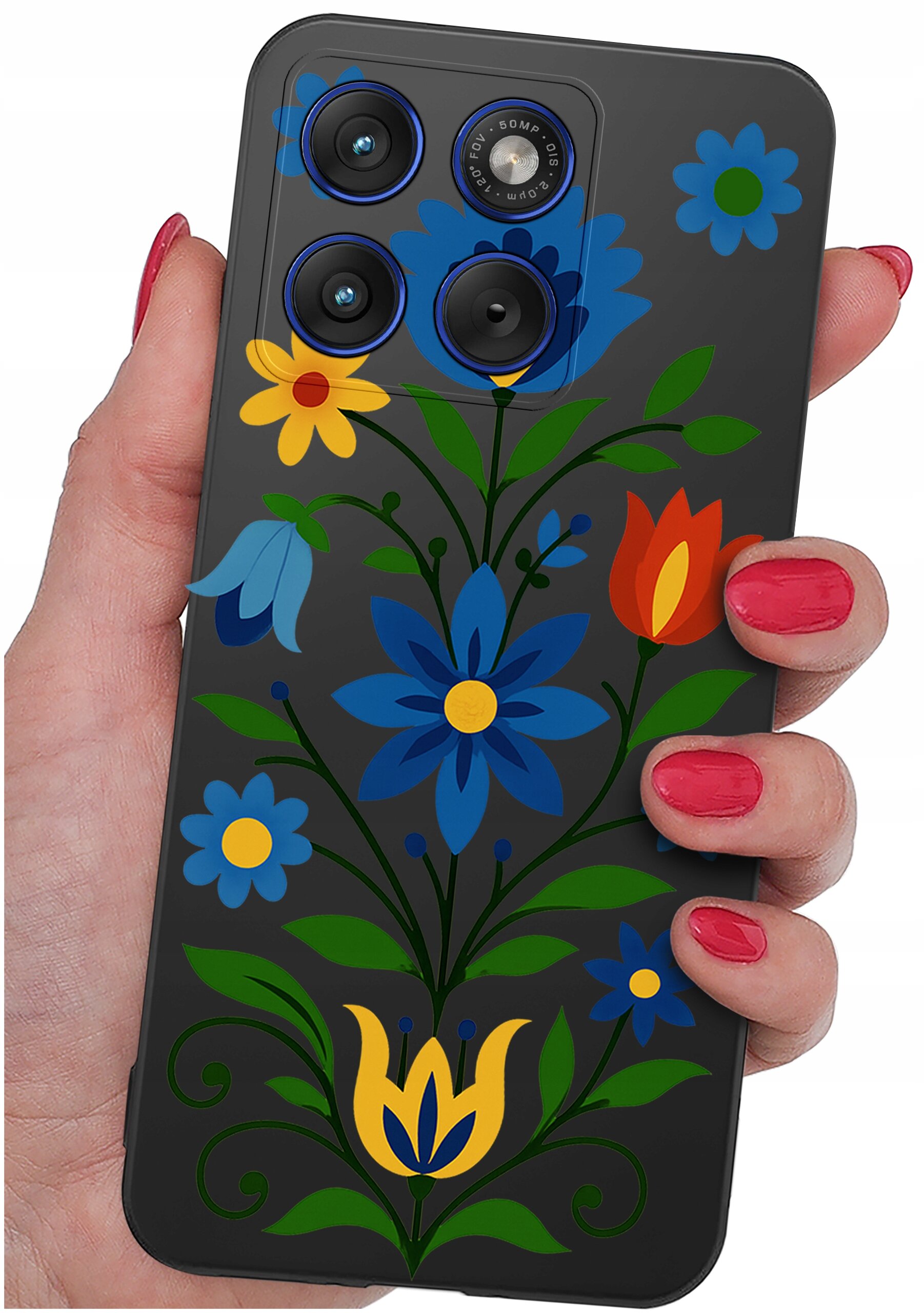 Etui na telefon z kolorowym wzorem kwiatowym, trzymane w dłoni z pomalowanymi na czerwono paznokciami. Wzór zawiera niebieskie, żółte i czerwone kwiaty na ciemnym tle.