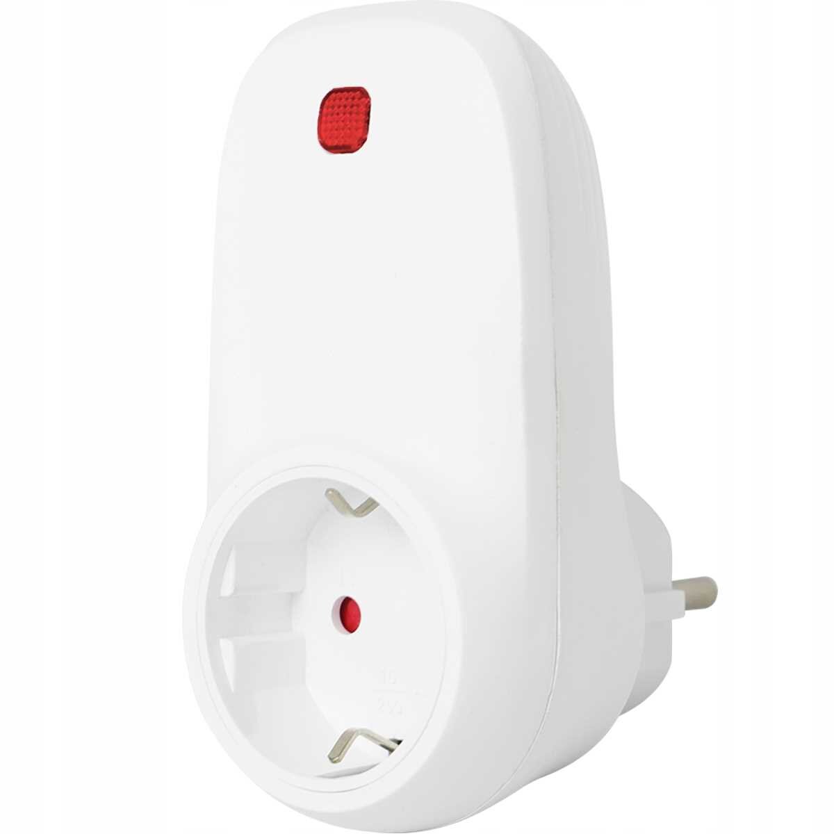 Biały adapter elektryczny z czerwonym przyciskiem i gniazdem z bolcem uziemiającym.