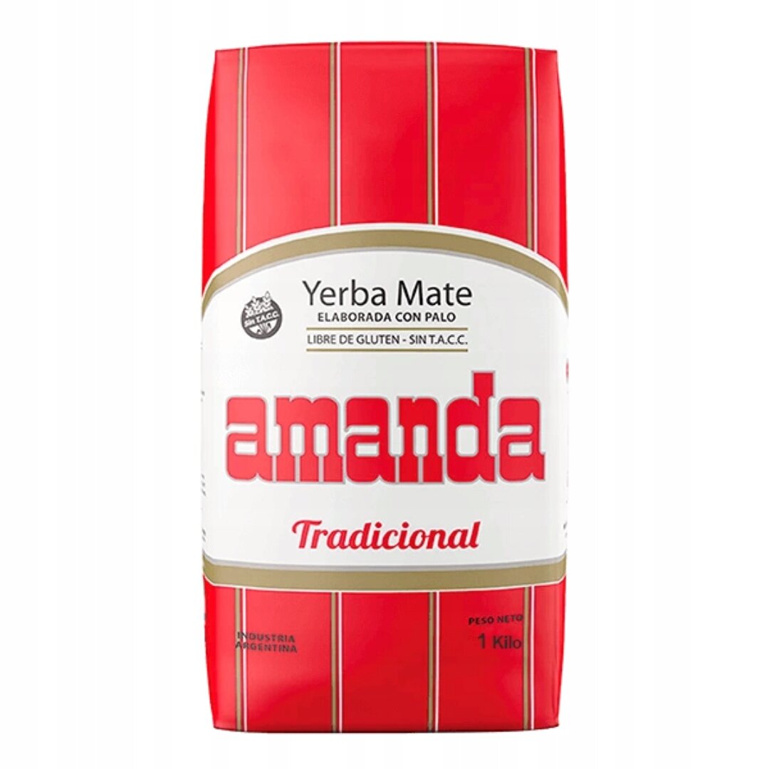 Opakowanie Yerba Mate Amanda Elaborada Tradicional Con Palo 1000g w kolorze czerwonym z białymi i złotymi elementami. Na opakowaniu widoczny jest tekst: \'Yerba Mate Elaborada Con Palo Libre de Gluten - Sin T.A.C.C. amanda Tradicional Industria Argentina Peso Neto 1 Kilo\'.